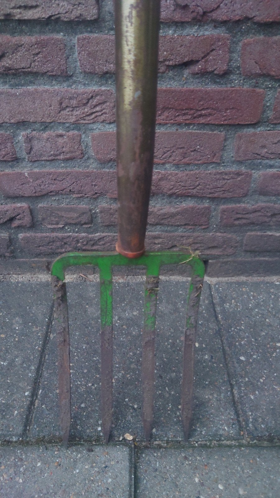riek greep spitvork #3, Ophalen