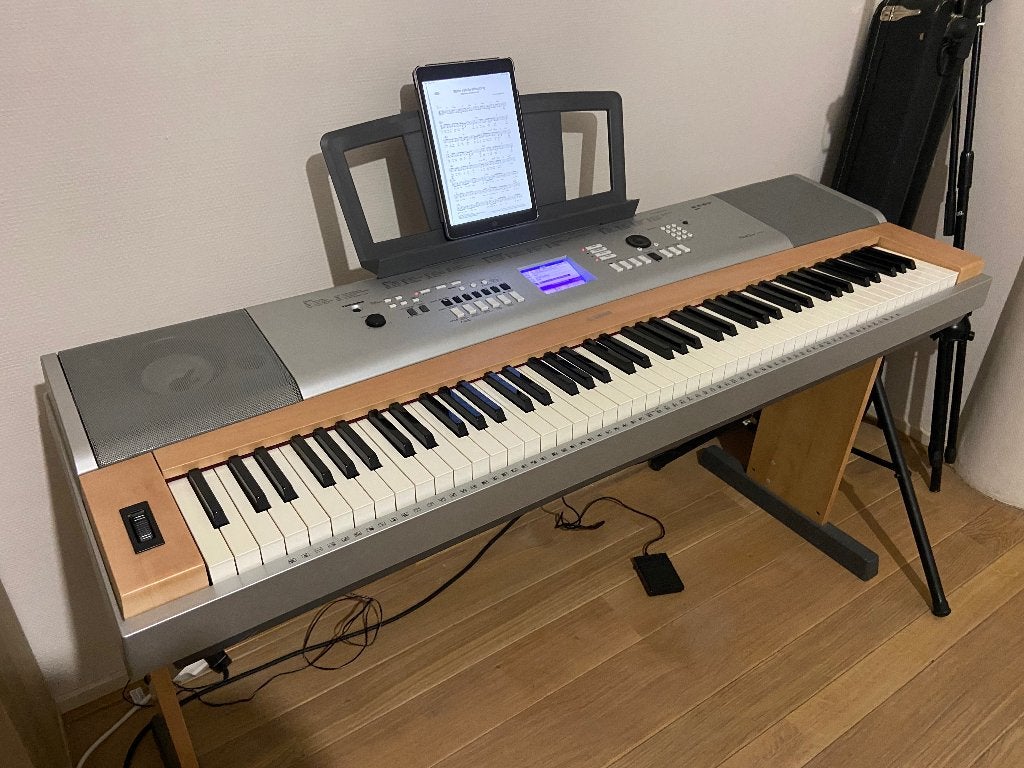 Yamaha DGX-630 digitale piano