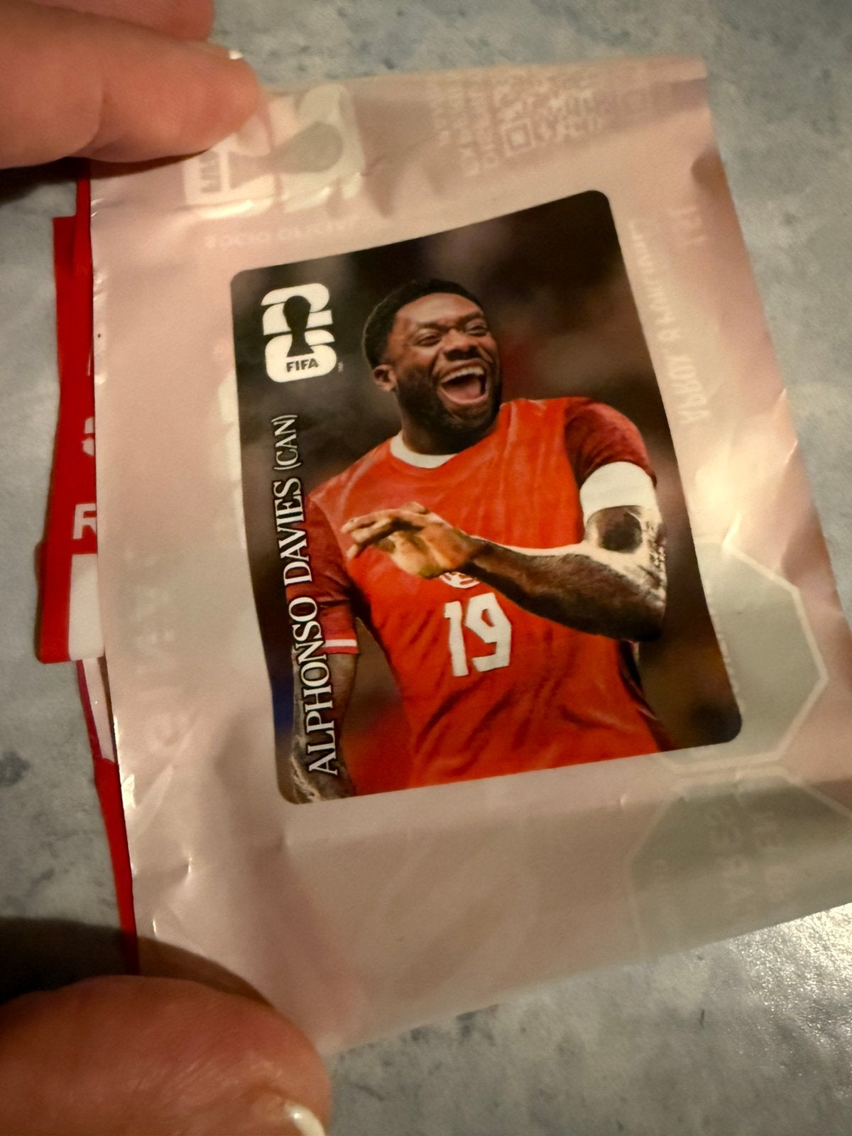 Alphonso Davies Cola Sticker Canada panini World cup 2026, Ophalen of Verzenden, Zo goed als nieuw, Sticker