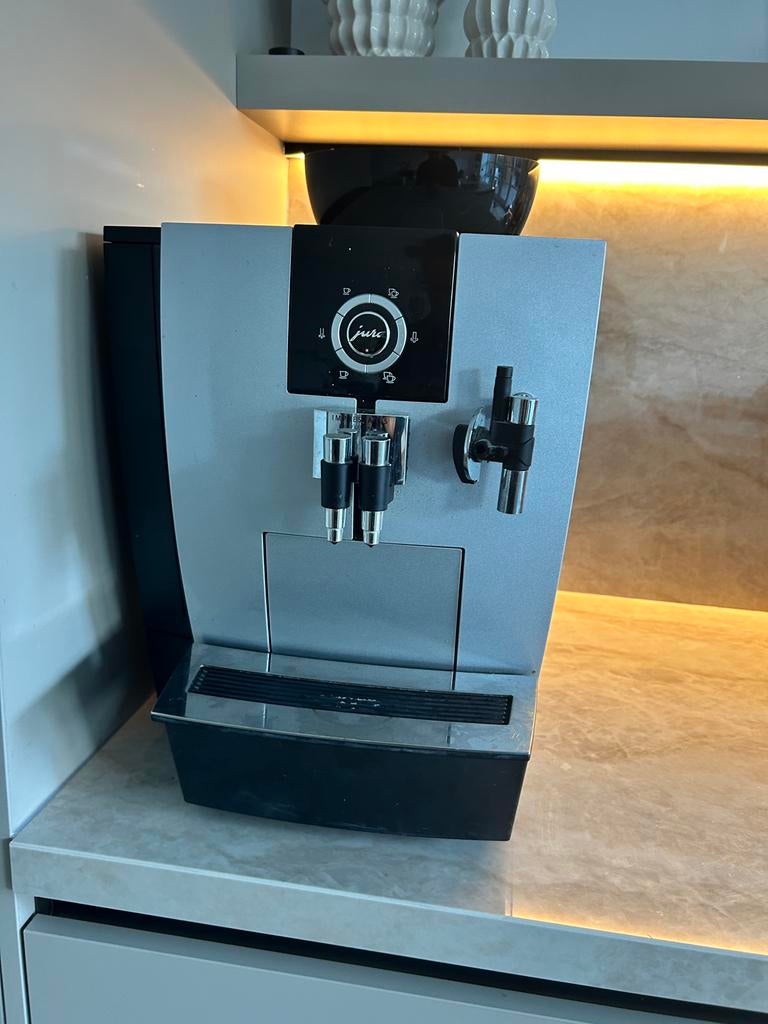 Jura XJ5 Professional koffiemachine / bonnenmachine, Witgoed en Apparatuur, Koffiezetapparaten, Gebruikt, Koffiebonen, Koffiemachine