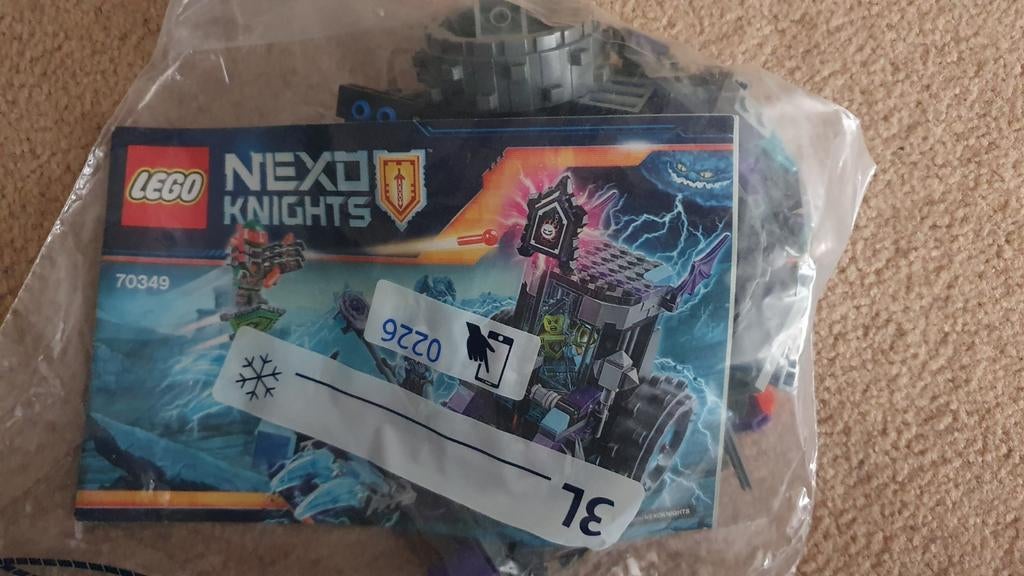 LEGO Nexo Knights 70349 - Ruïne Roller, Ophalen of Verzenden, Zo goed als nieuw, Overige merken