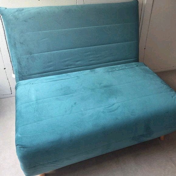 Prachtige Velours Slaapbank merk Made, Ophalen, Eenpersoons, Blauw, Zo goed als nieuw