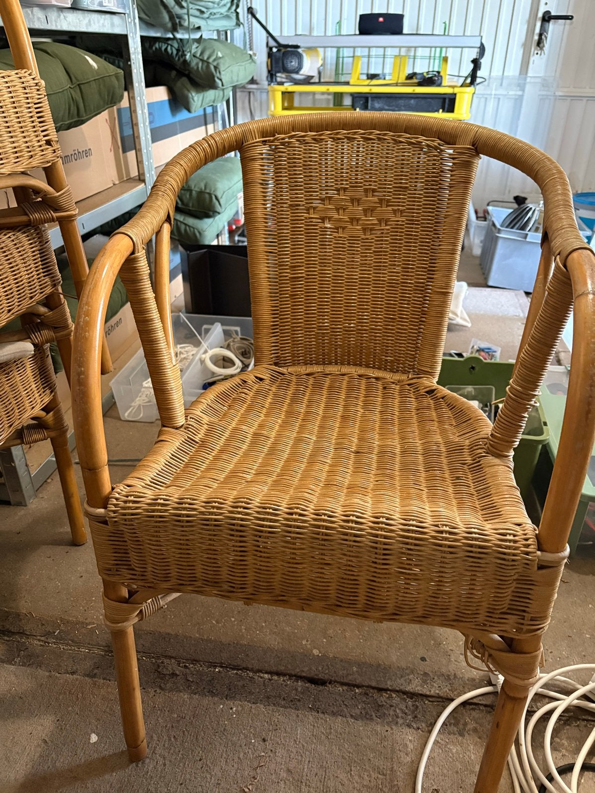 4x rieten stoelen, Ophalen, Gebruikt, Bruin, Riet of Rotan
