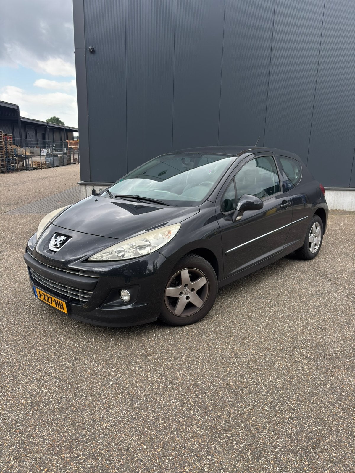 Peugeot 207 1.4 VTI 16V 3DRS 2011 Zwart, Auto's, Peugeot, Particulier, Benzine, B, Hatchback, Handgeschakeld, Geïmporteerd, Zwart