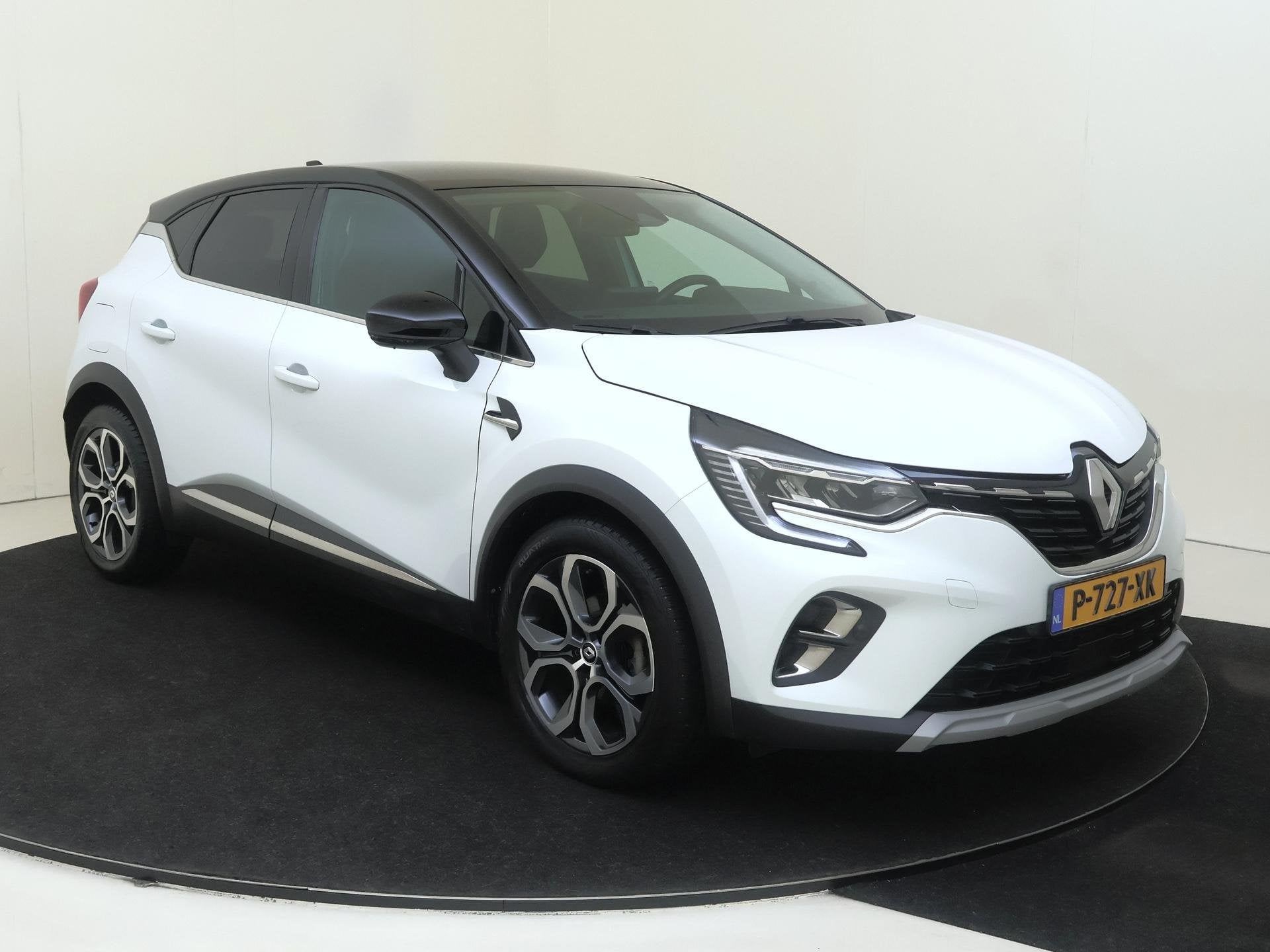 Renault Captur 1.3 TCe 140 Intens | AUTOMAAT | Navigatie | C, Gebruikt, 4 cilinders, Leder en Stof, Wit