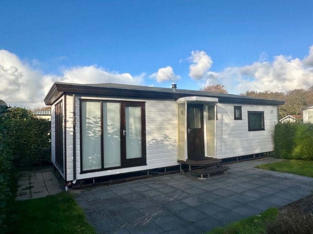 Kunststof chalet piramidedak dubbelglas incl.transport NL ♦️, Tot en met 4