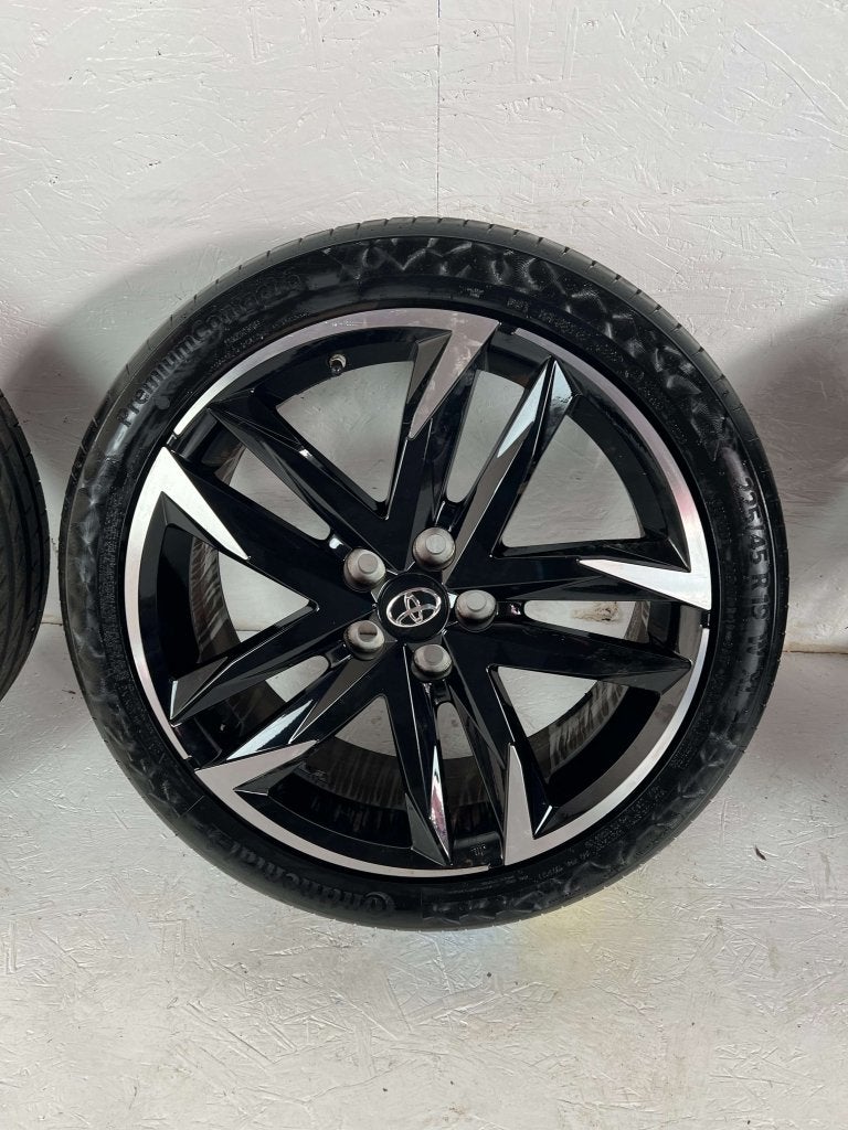 Originele Toyota CH-R velgen 19" 5x114.3 zomer 6mm CCX, Gebruikt, Banden en Velgen, Niet ingevuld, Ophalen of Verzenden