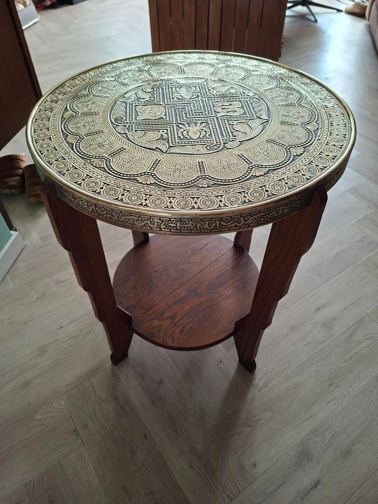 Vintage bijzettafel met messing blad, Ophalen