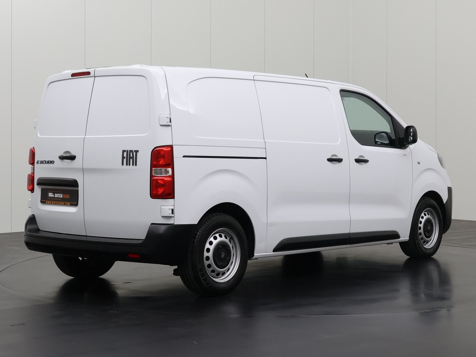 Fiat Scudo Lang 75KWh | Elektrisch | Multimedia | Camera | 3, Auto's, Bestelauto's, Automaat, Stof, Gebruikt, Zwart