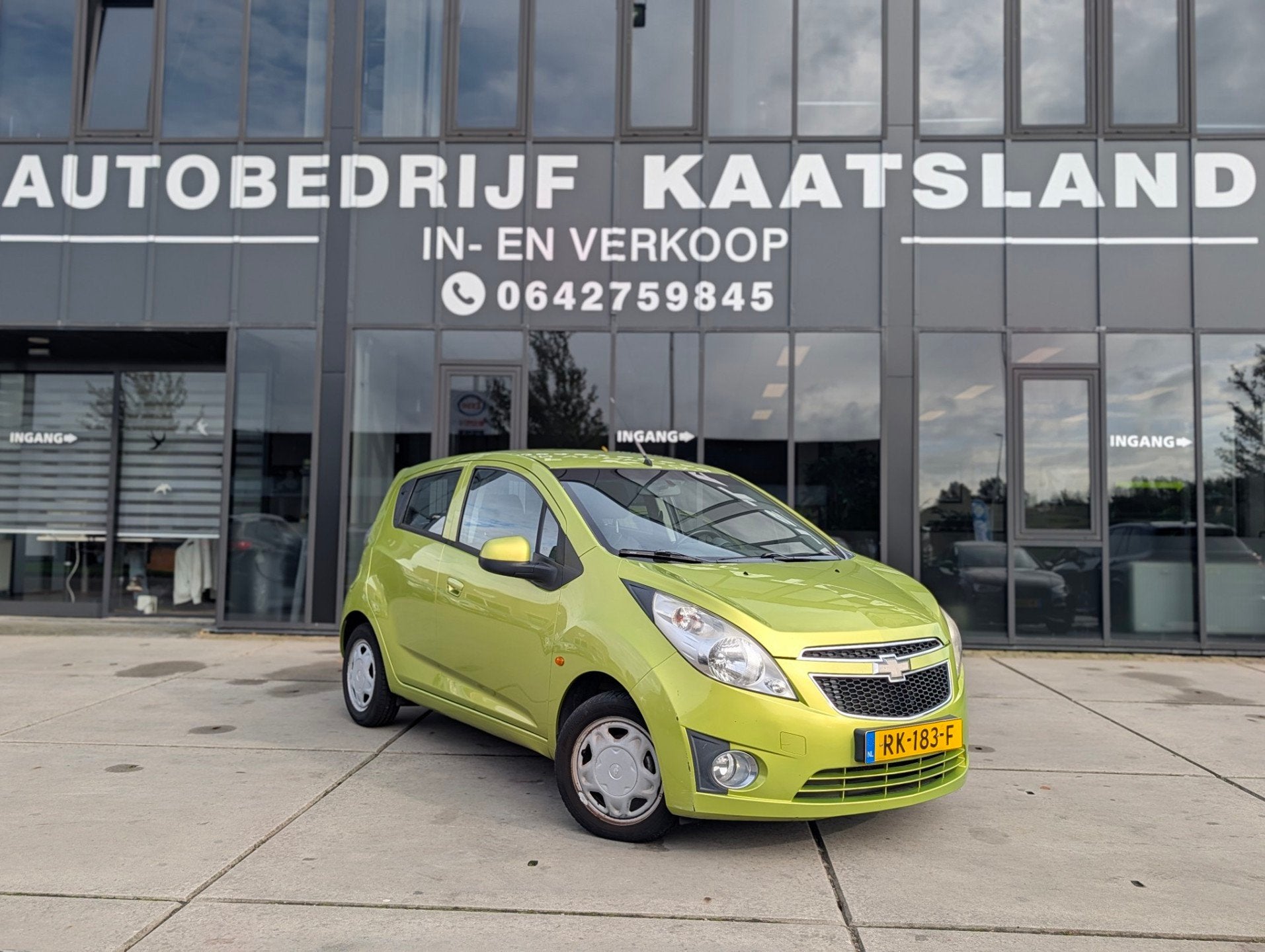 Chevrolet Spark 1.0 16V LS - Airco - leuke auto !, Auto's, Voorwielaandrijving, Stof, Gebruikt, Zwart