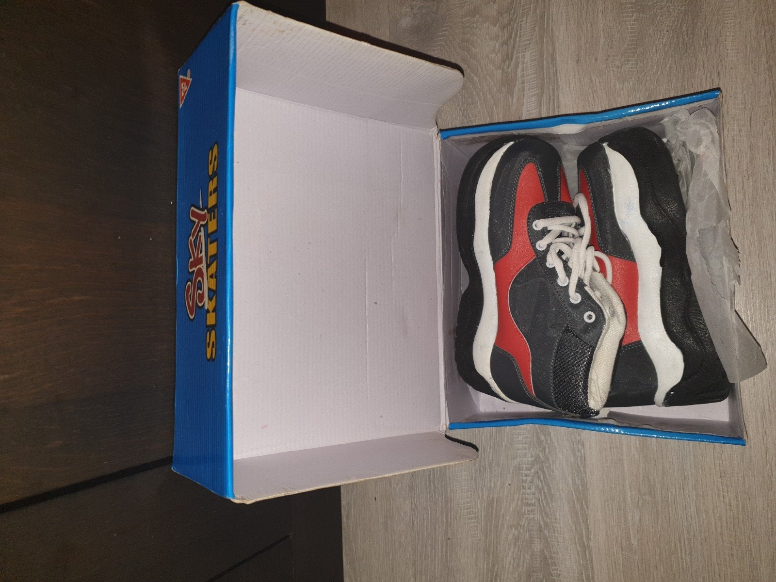 Nieuwe Sky Skaters rolschoenen maat 37., Verstelbaar, Nieuw, Ophalen of Verzenden, Dames