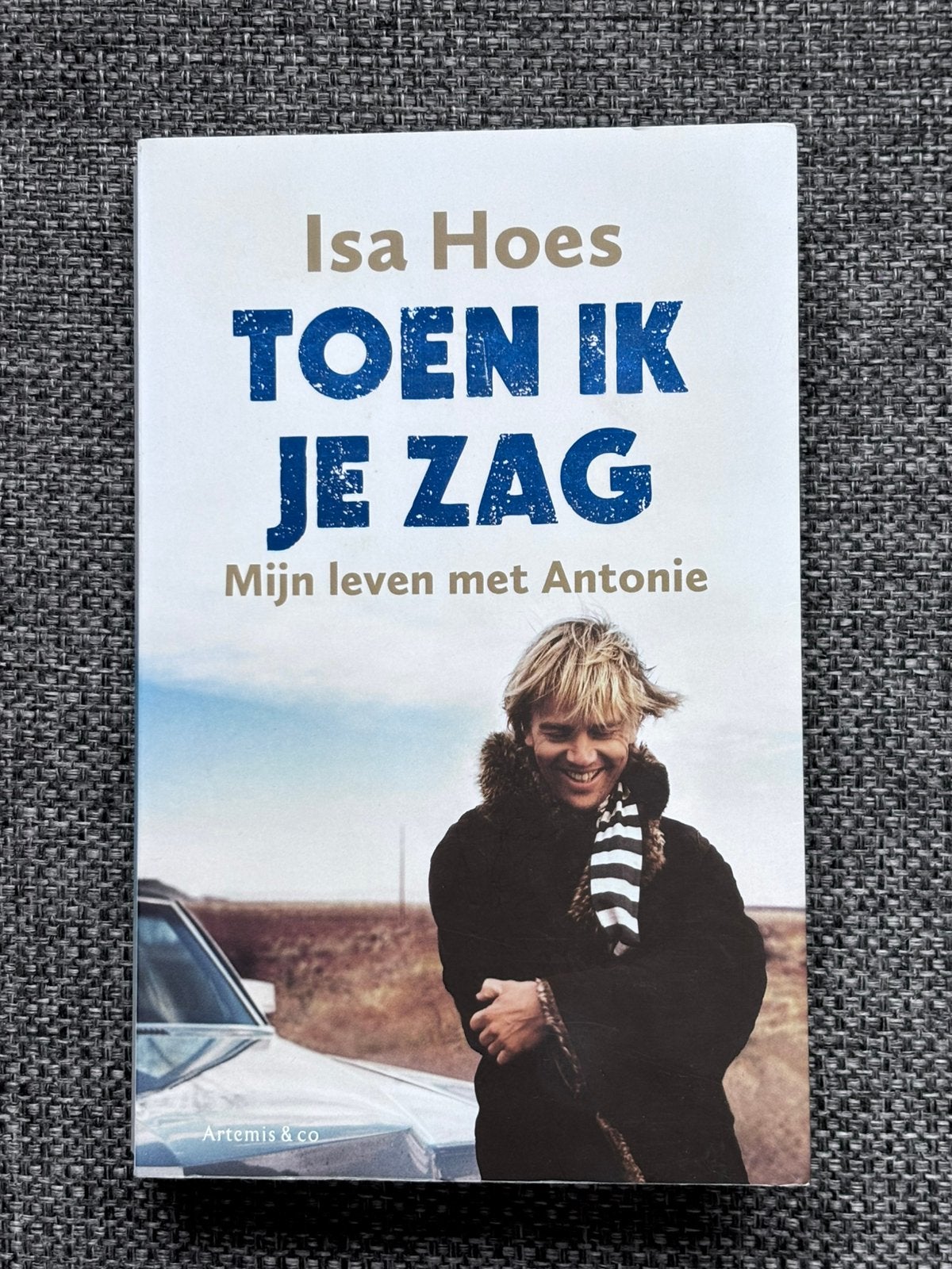 Toen ik je zag - Isa Hoes, Boeken, Ophalen of Verzenden, Zo goed als nieuw