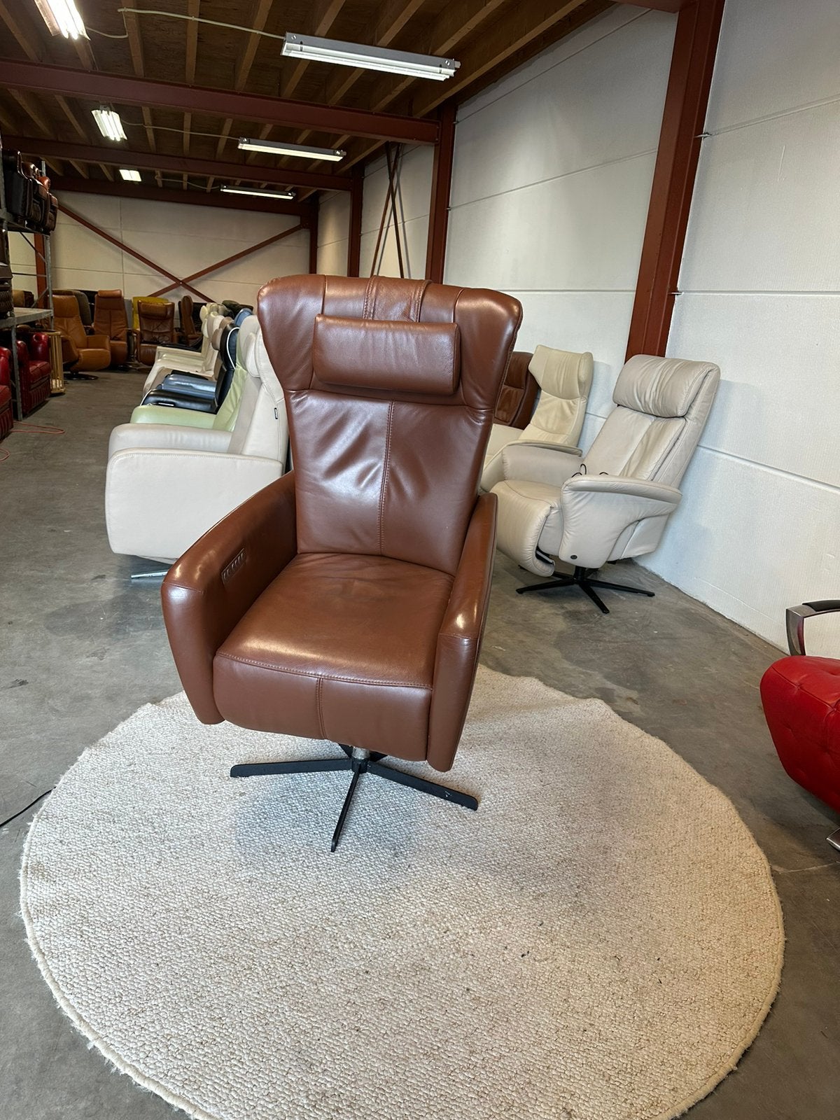 Bruine leren relax fauteuil sta op stoel Prominent Sorisso, 2871SK, Mariansoliak8@gmail.com, Ophalen of Verzenden, Zo goed als nieuw