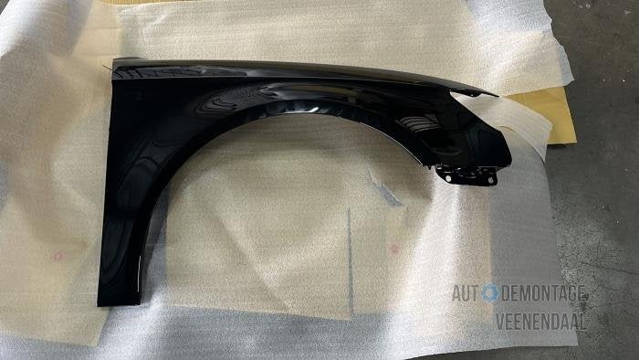 Scherm rechts-voor van een Audi A3 (LZ9Y), -, -, Nieuw, -