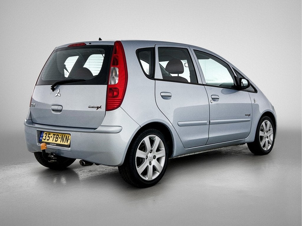 Mitsubishi Colt 1.3 Heartbeat Airco | LMV | Trekhaak |, Auto's, Mitsubishi, Stof, Gebruikt, 31 €/maand, 4 cilinders