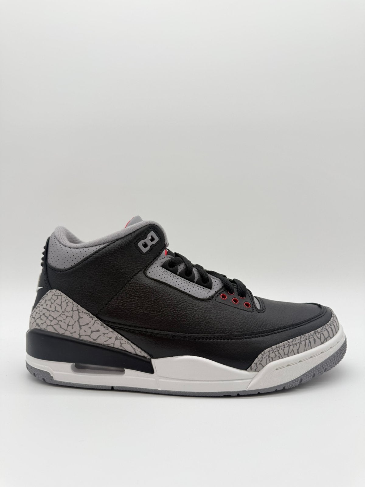 Jordan 3 Black Cement EU 42, Flippr.info@gmail.com, Zwart, 1213NL, Nieuw