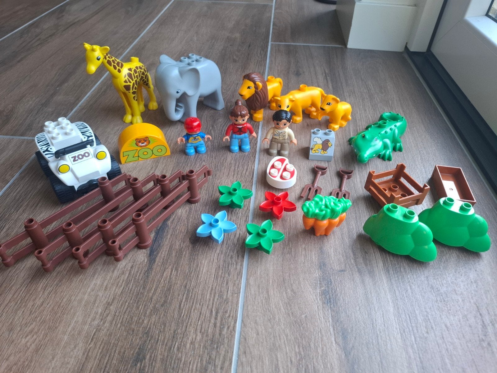 Lego Duplo 5634 Zoo Safari met Dieren en Figuren, Kinderen en Baby's, Ophalen of Verzenden, Gebruikt, Lego
