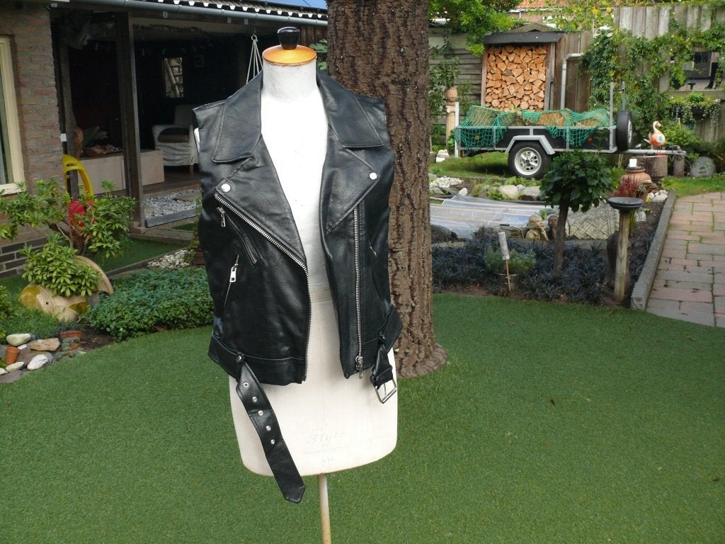 Only lederlook bodywarmer maat L nieuw, Maat 38/40 (M), Only, Zwart, Nieuw