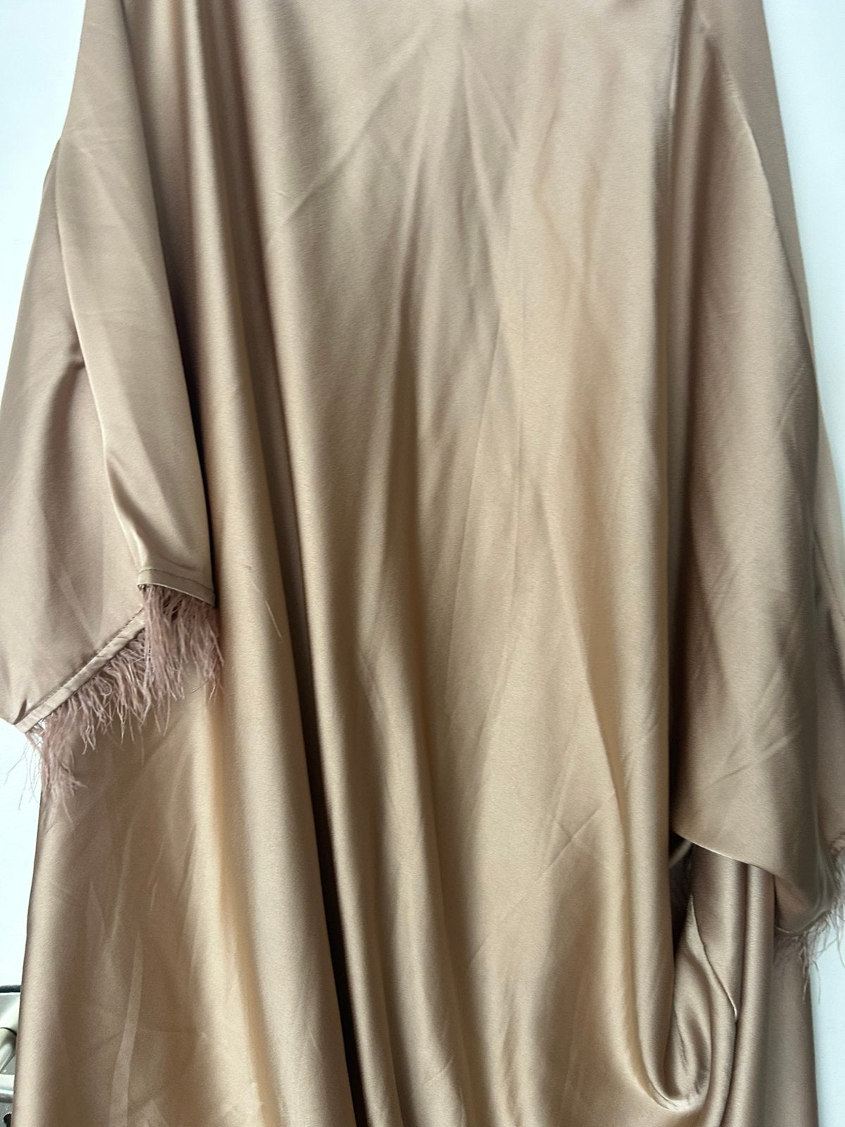 Kaftan gold goid kleur met mooie luxe mouwtjes 1maat, Kleding | Dames, Ophalen of Verzenden, Zo goed als nieuw, Jurk