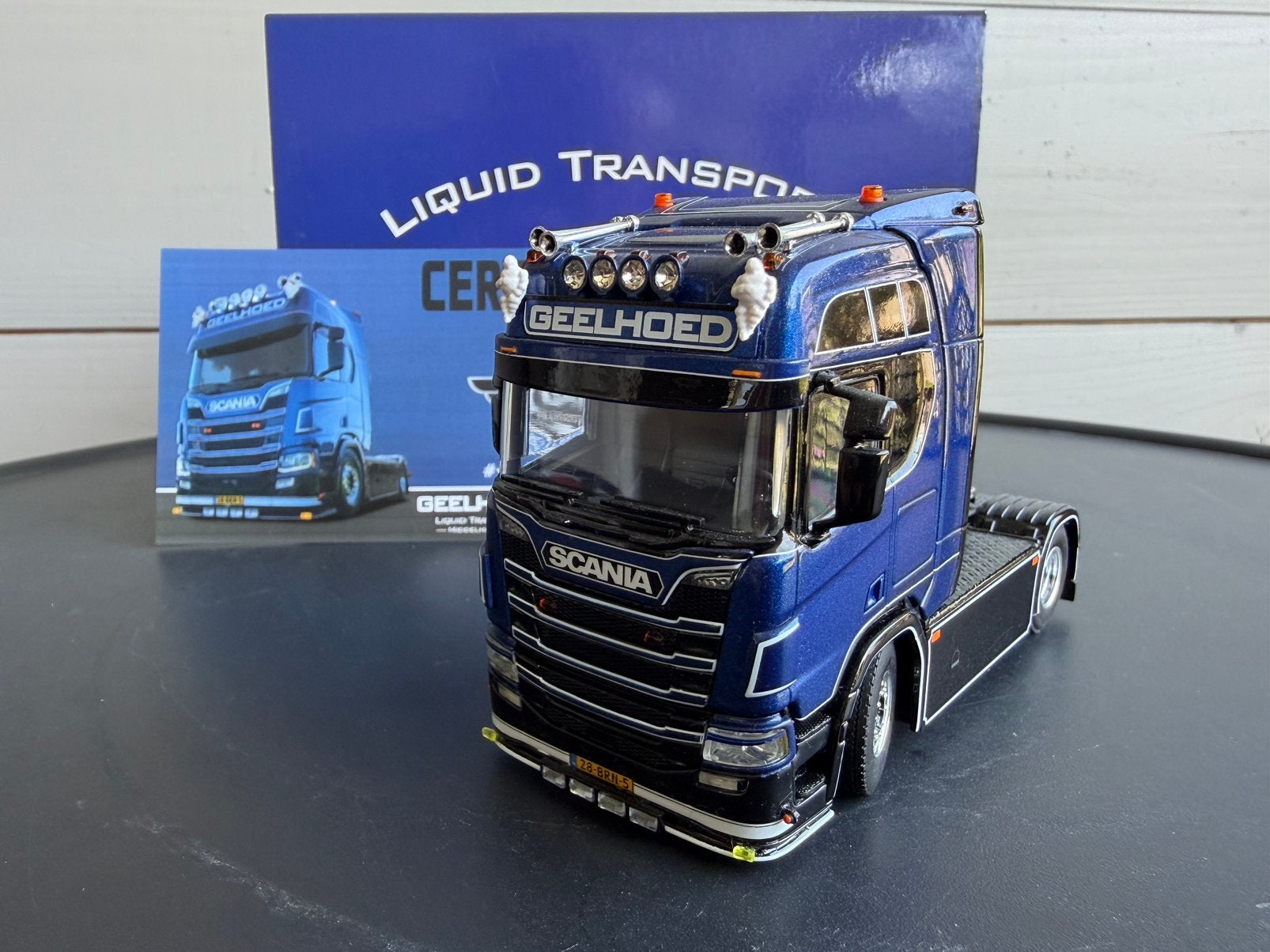 Wsi Scania Geelhoed, Hobby en Vrije tijd, Modelauto's | 1:50, Ophalen of Verzenden, Nieuw, Bus of Vrachtwagen, Wsi