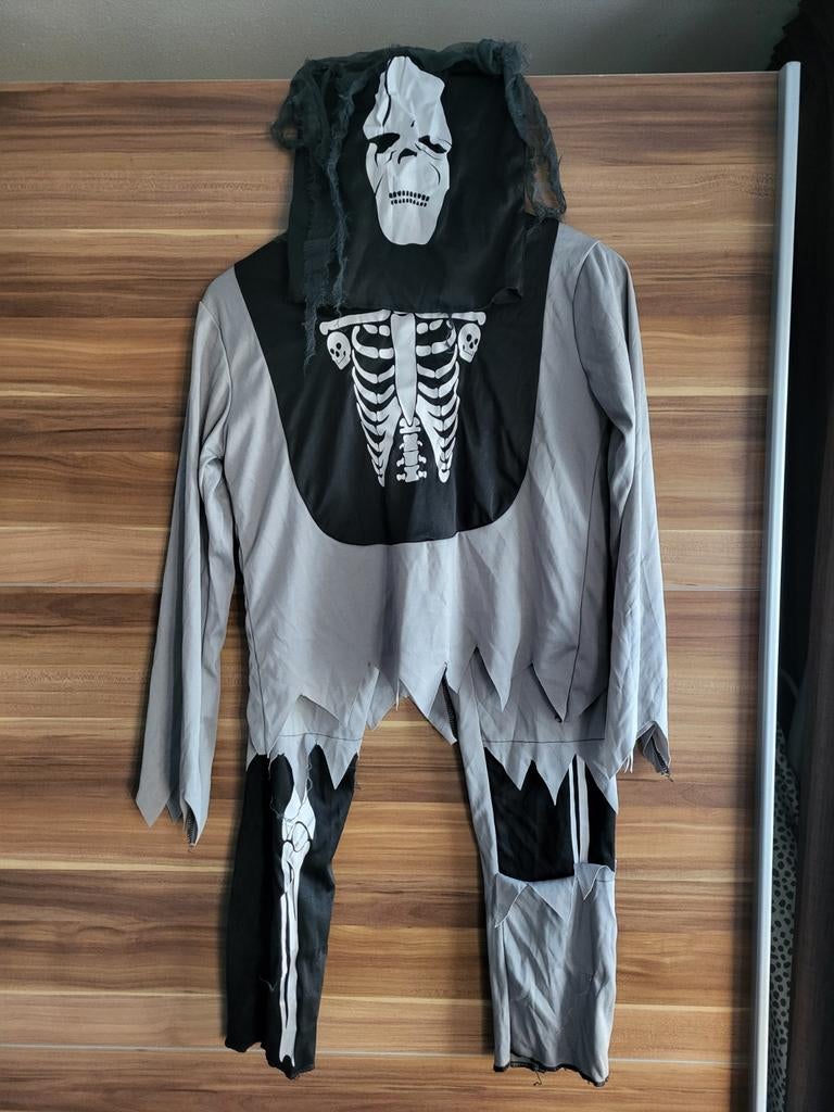 Kostuum skelet/geest maat 152, Kinderen en Baby's, Carnavalskleding en Verkleedspullen, Ophalen of Verzenden, 146 t/m 152, Jongen of Meisje