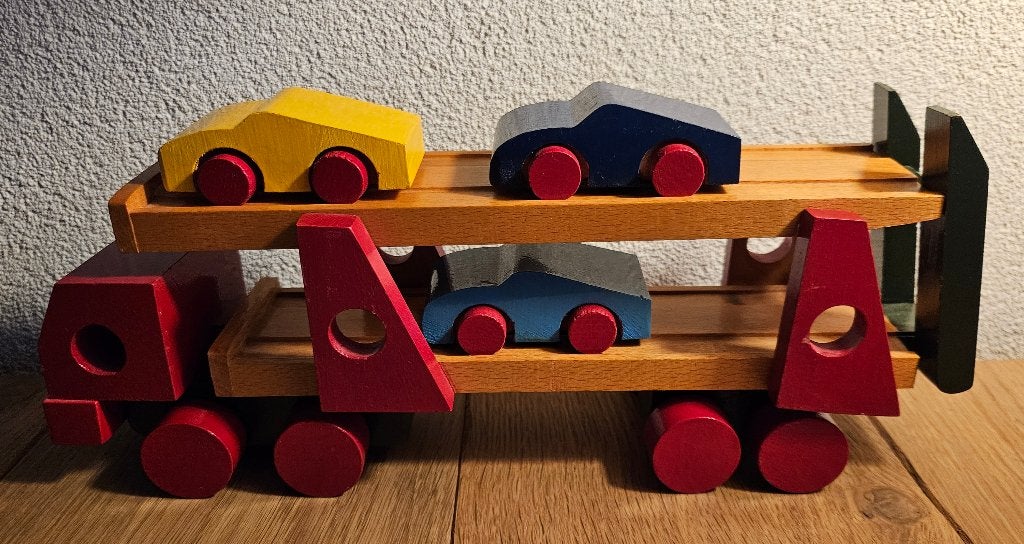 Vrachtwagen + oplegger hout & auto's duurzaam gaaf speelgoed, Kinderen en Baby's, Speelgoed | Houten speelgoed, Ophalen of Verzenden