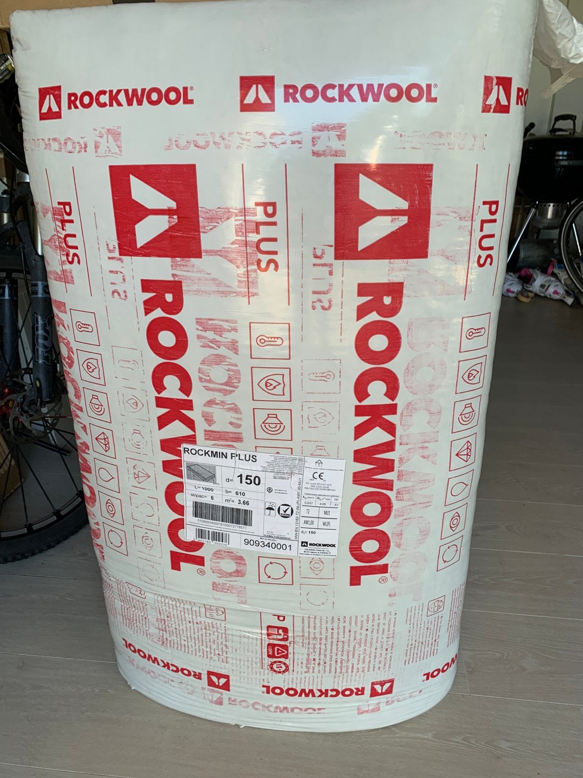 Steenwol vol pak en 4 platen en nog een los stuk, 12 cm of meer, Nieuw, Steenwol, Minder dan 5 m²