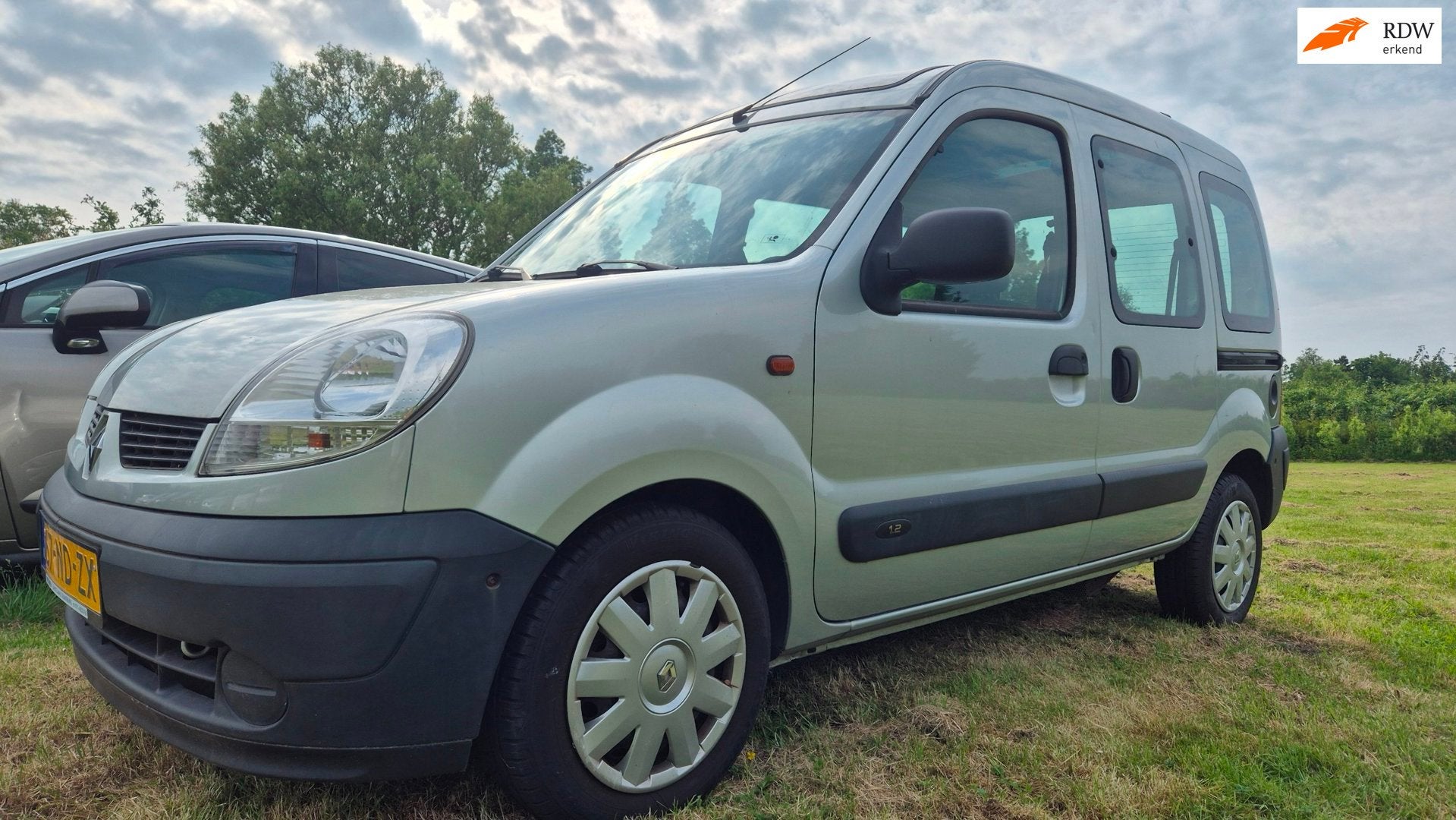 Renault Kangoo 1.2 Air TOPSTAAT NIEUWE DISTR. SET, Voorwielaandrijving, 750 kg, Bedrijf, Handgeschakeld