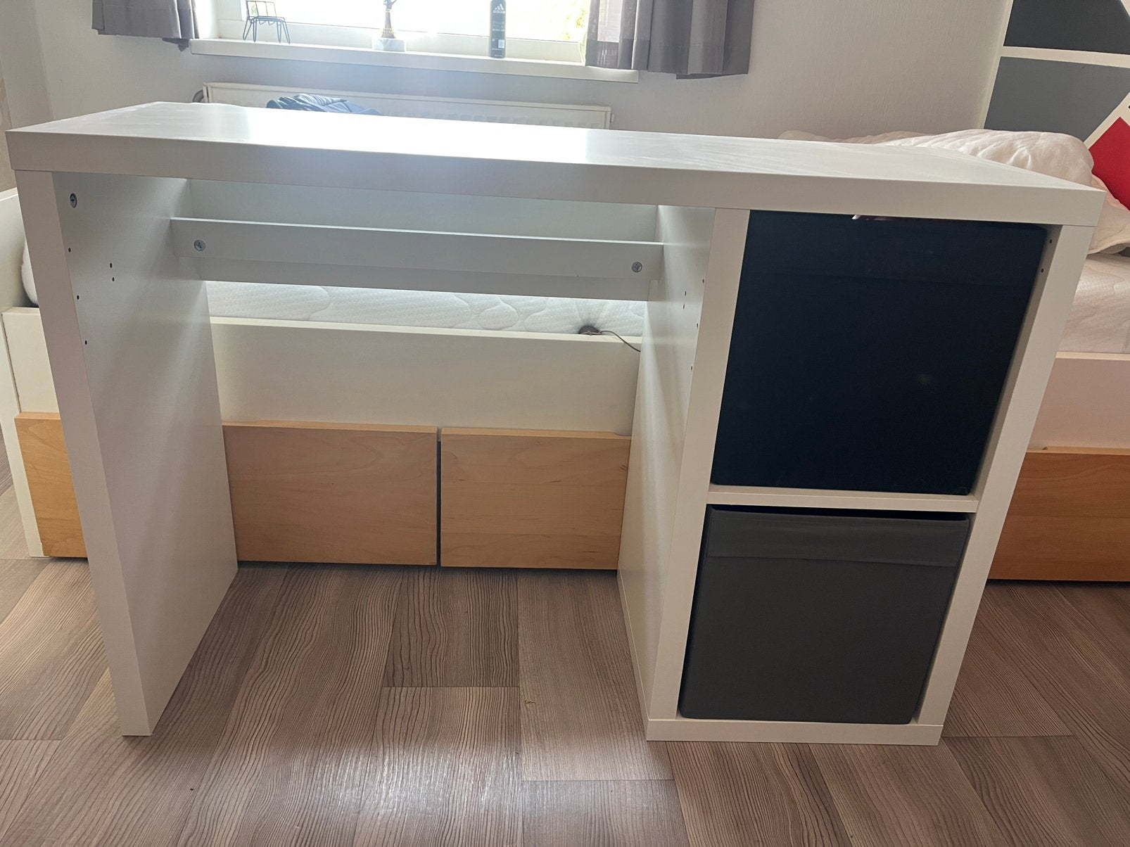 Bureau, Ophalen, Zo goed als nieuw, 70 tot 120 cm