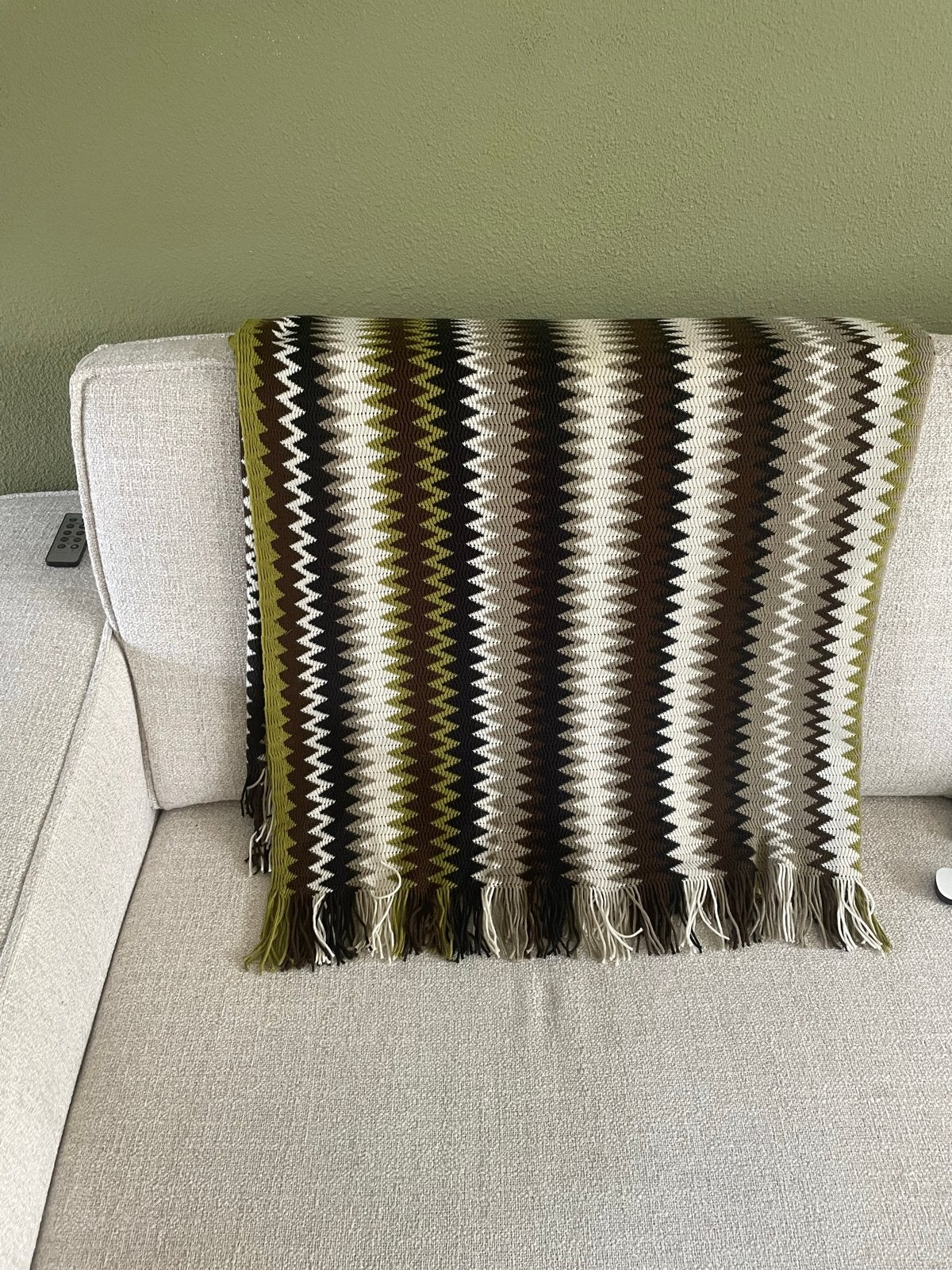 Gebreide plaid met zigzagpatroon - Groen, bruin, wit, Gebruikt, Ophalen of Verzenden, Plaid, Gebreid