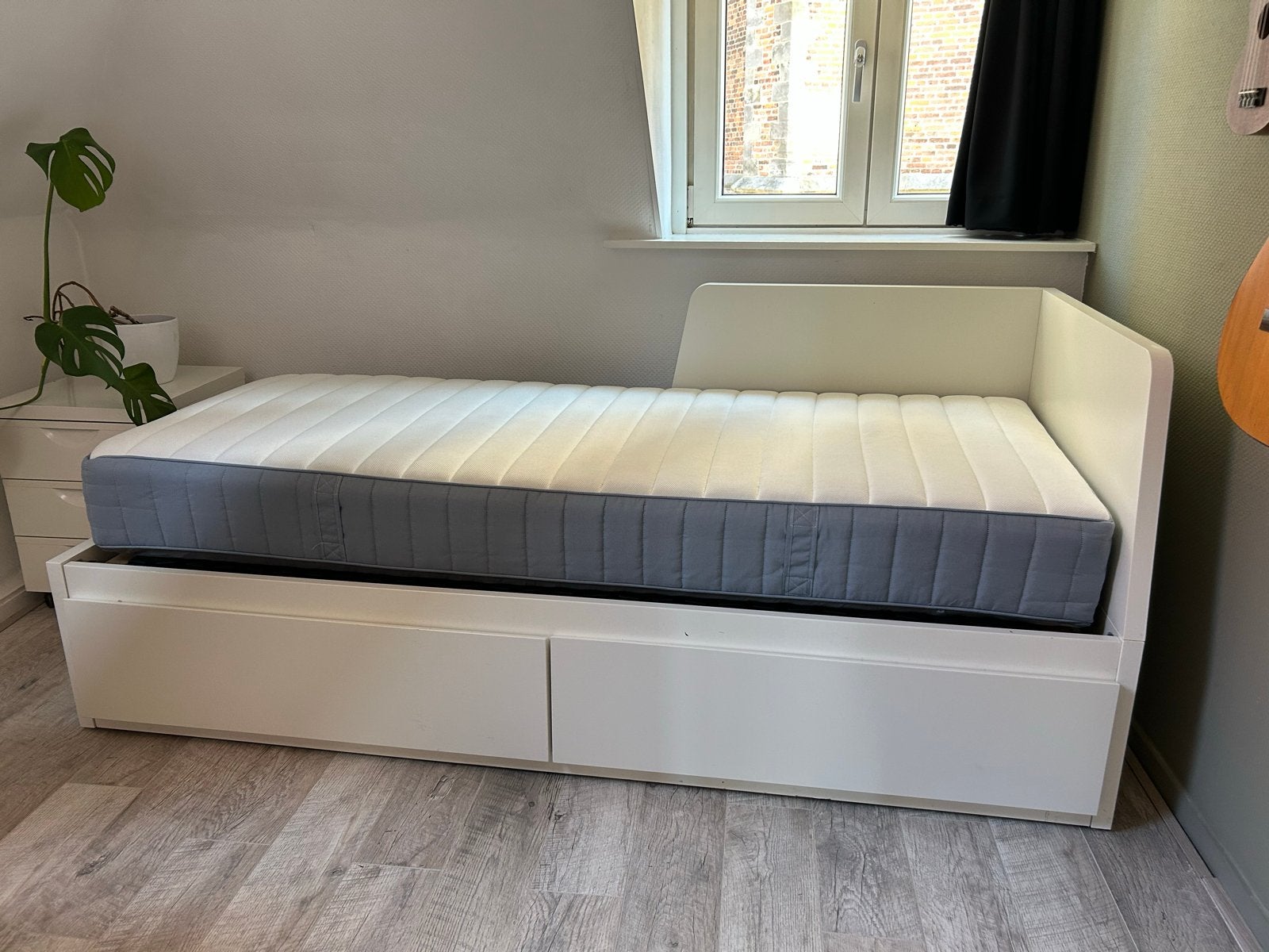IKEA Hemnes Bedbank met 2 lades en 1 matrass, Gebruikt, Wit, Tweepersoons, Ophalen of Verzenden