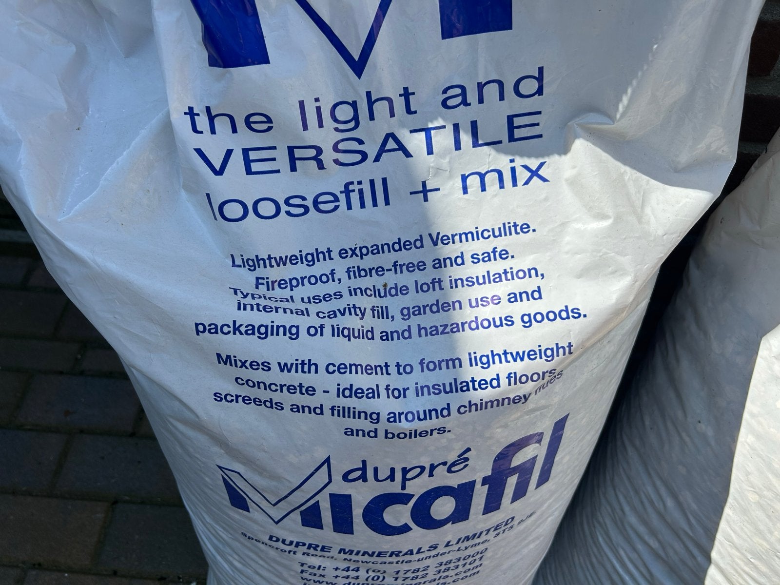 Micrafil vermeculiet korrels isolatiekorrels - 2 zakken, Doe-het-zelf en Verbouw, Isolatie en Afdichting, Overige materialen, 10 tot 15 m²