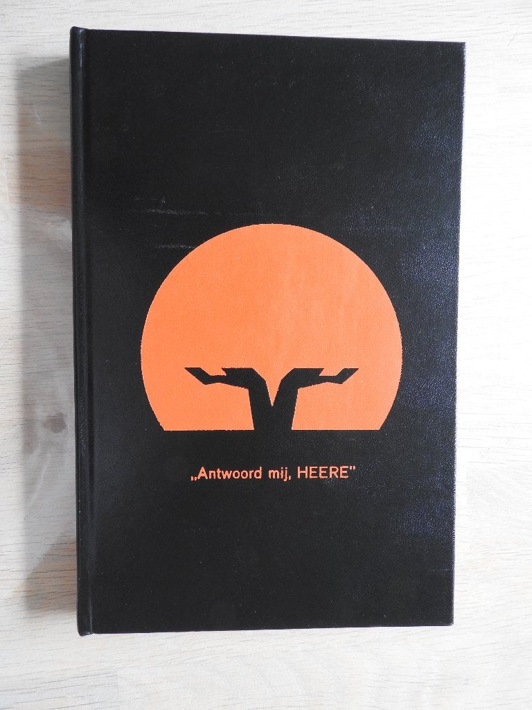 Ds. C. van Sliedregt - Antwoord mij, Heere - Elia's gebeden, Boeken, Ophalen of Verzenden, Zo goed als nieuw
