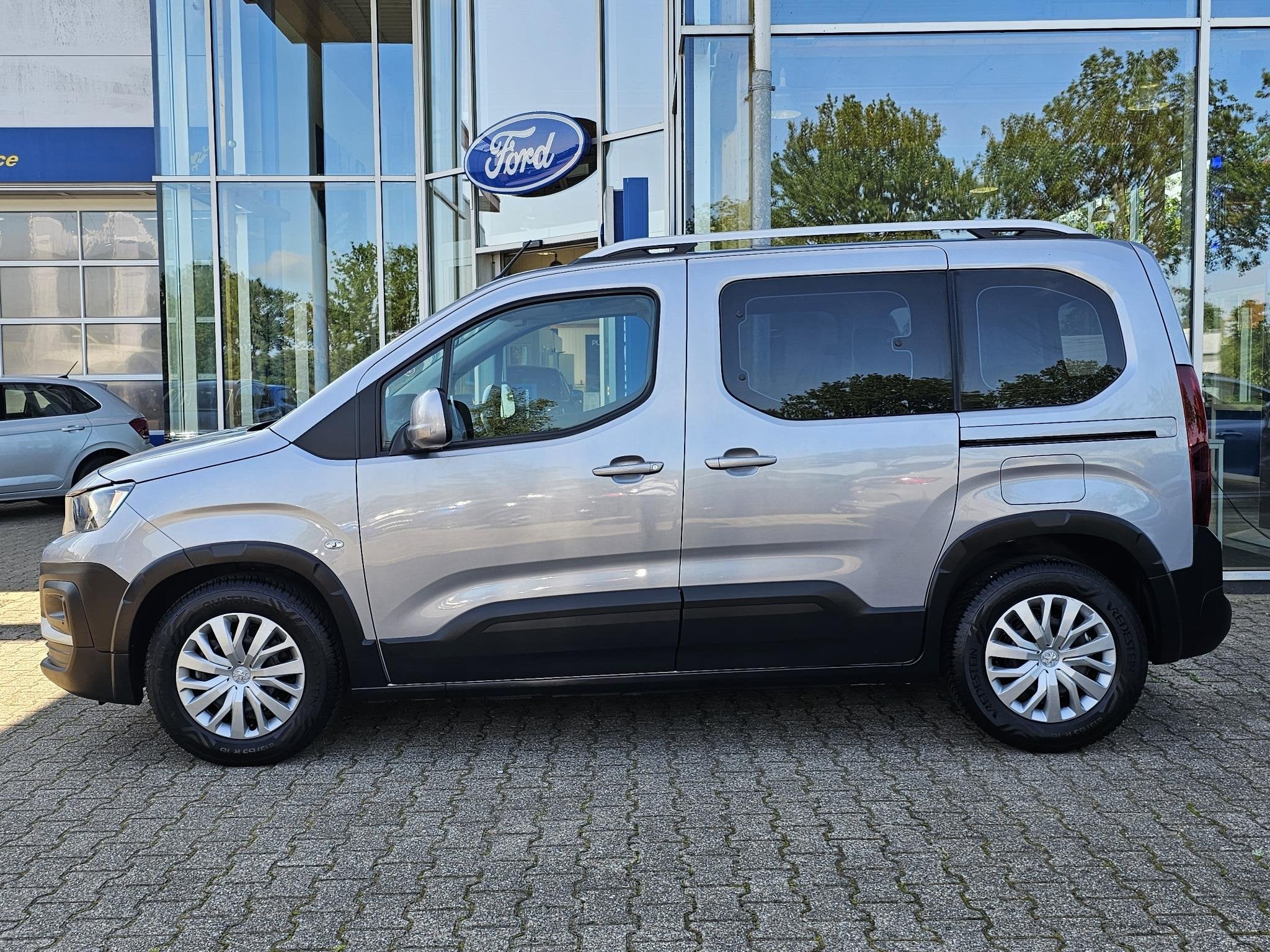 Peugeot Rifter 1.2 Allure automaat | Hoge instap | Ruim en p, Stof, Gebruikt, Euro 6, 1199 cc