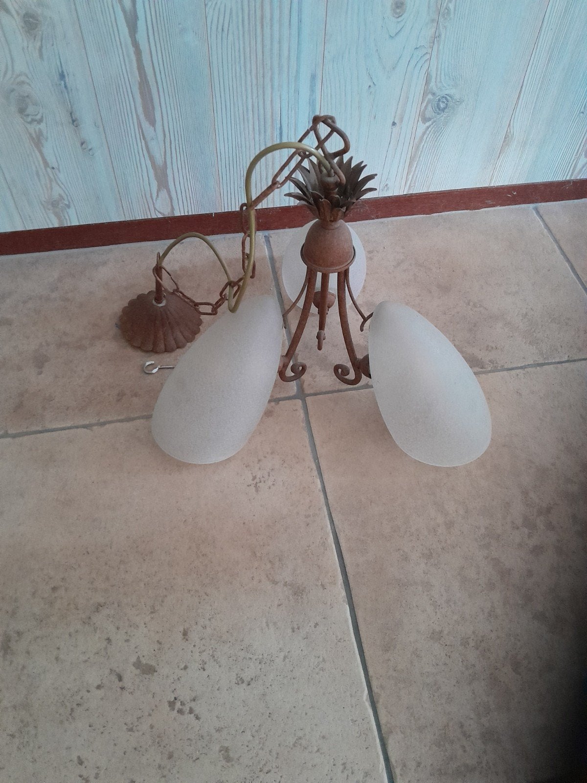 Vintage hanglamp met 3 glazen kappen, Ophalen