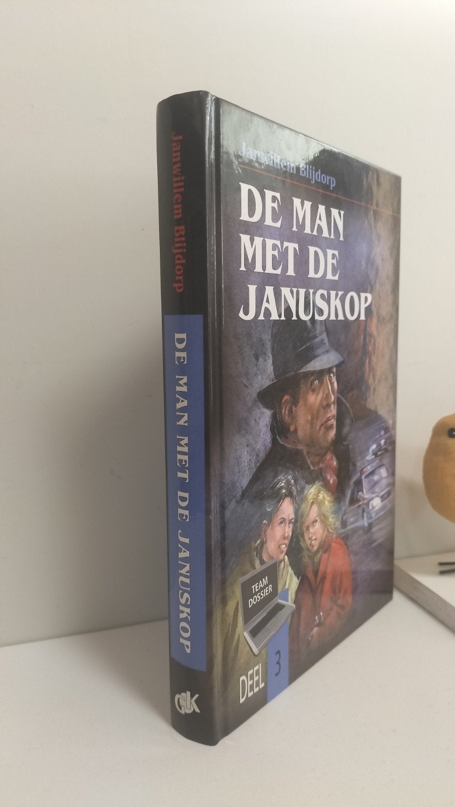 Blijdorp, Janwillem;  Team Dossier deel 3 : De man met de, Ophalen of Verzenden, Gelezen