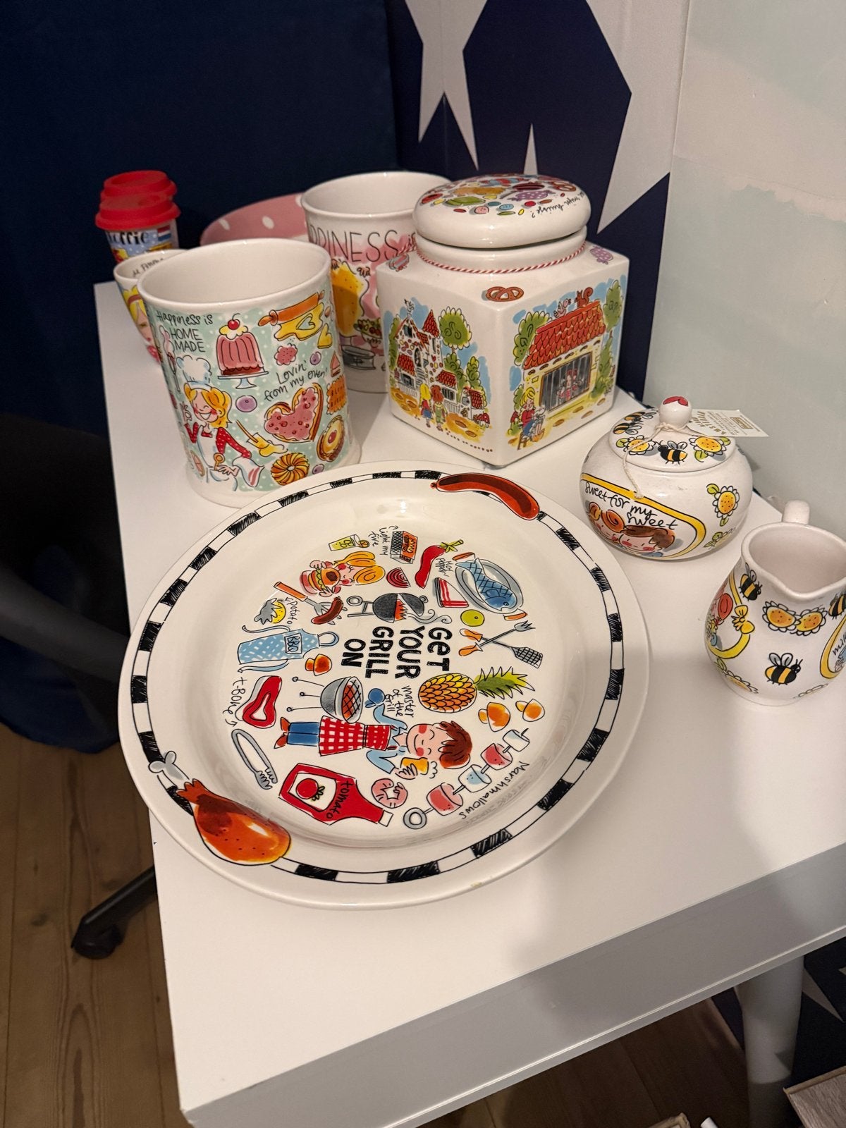 Blond Amsterdam servies: mokken, schalen, voorraadpotten, Ophalen, Gebruikt, Mok, Aardewerk