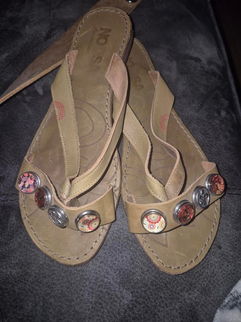 Noosa Amsterdam slippers - Maat 38, Slippers, Noosa Amsterdam, Bruin, Ophalen of Verzenden