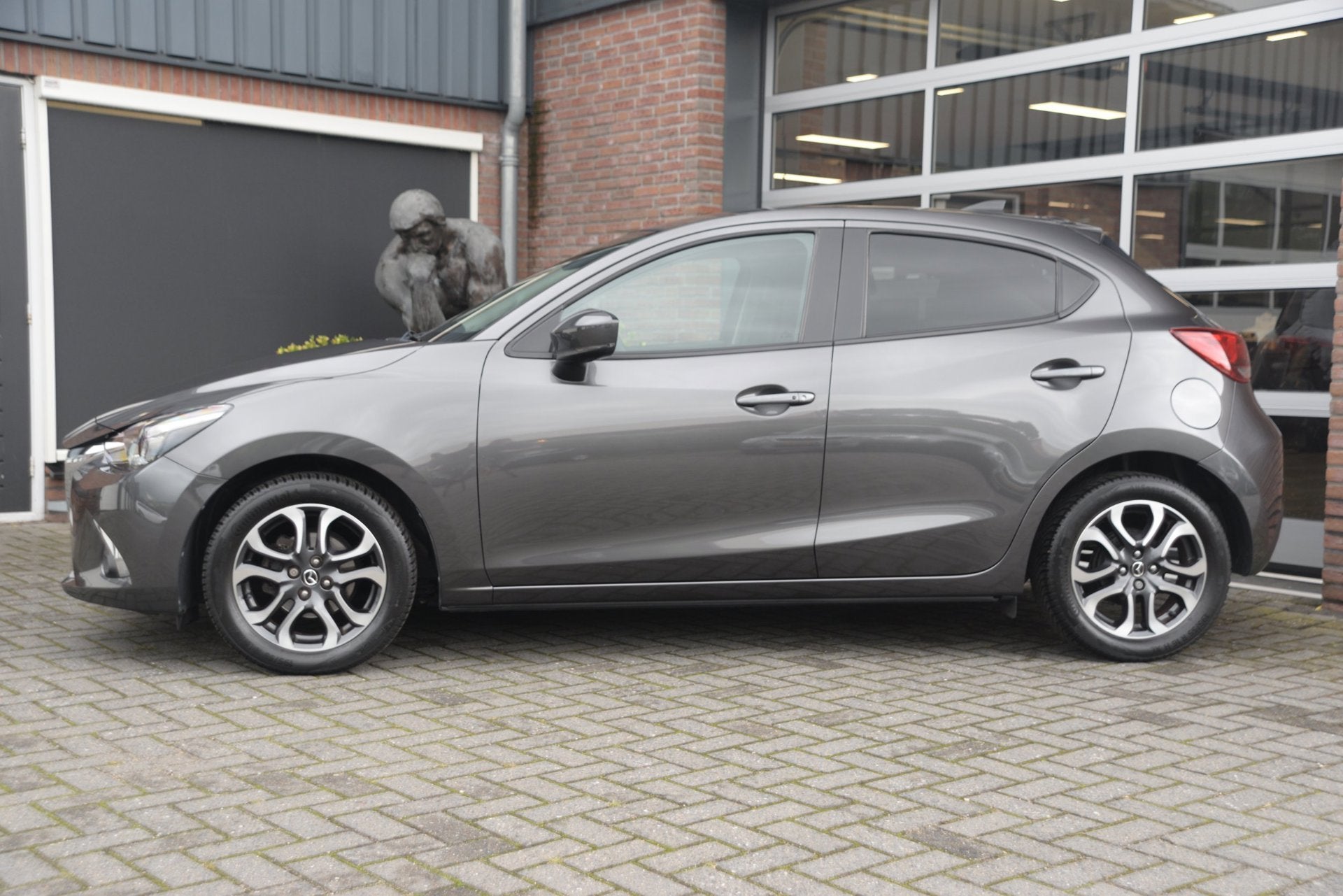 Mazda 2 1.5 Skyactiv-G GT-M | Camera | Dealeronderhouden | H, Euro 6, Automatische klimaatregeling, Origineel Nederlands, Bedrijf