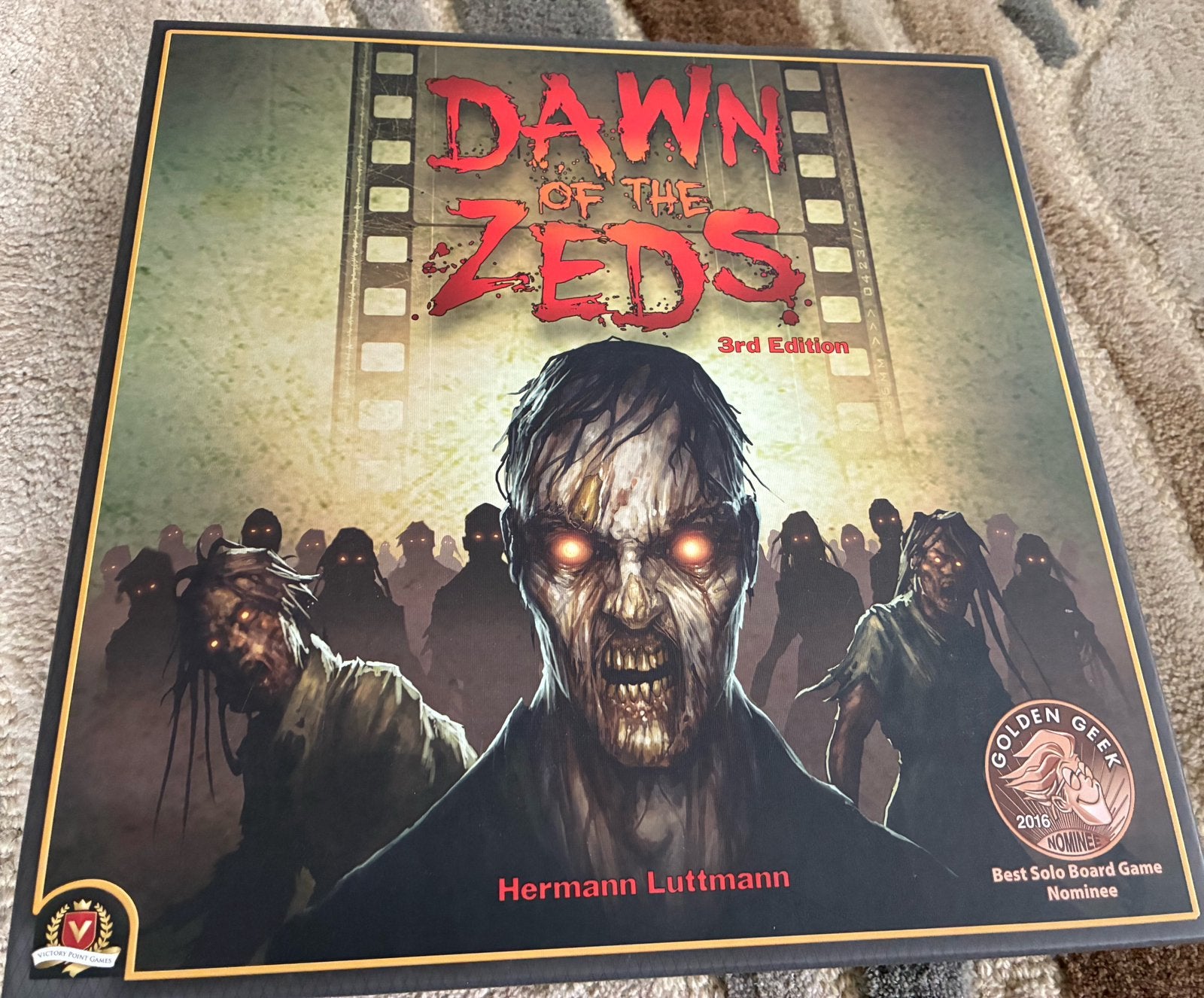 Dawn if the Zeds 3d edition, Hobby en Vrije tijd, Gezelschapsspellen | Bordspellen, Ophalen of Verzenden, Zo goed als nieuw