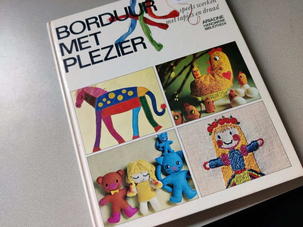 Boek Borduur met plezier, Ophalen of Verzenden, Gebruikt, Patroon