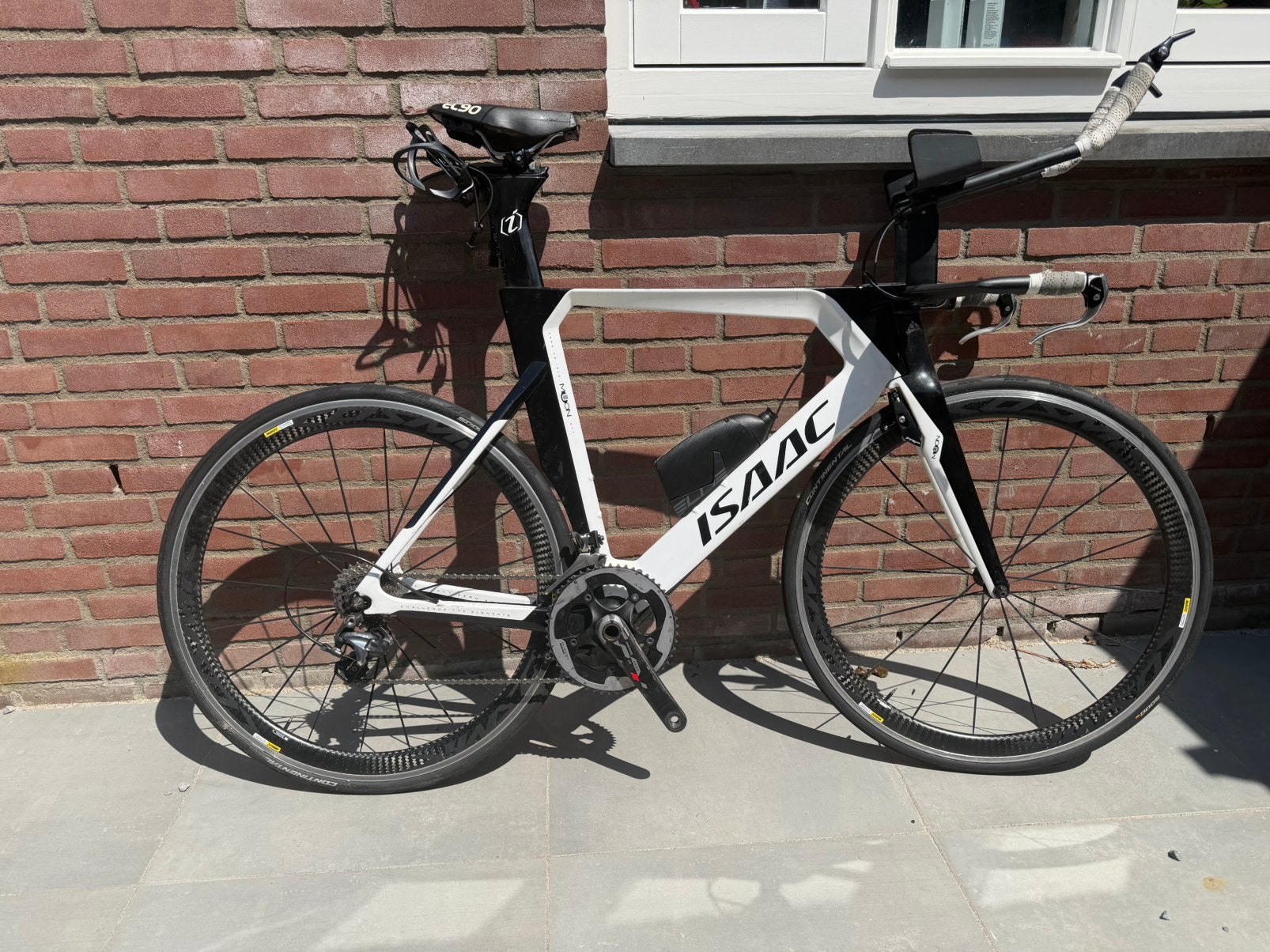 Isaac Muon tijdritfiets L, 28 inch, Gebruikt, Carbon, Meer dan 20 versnellingen