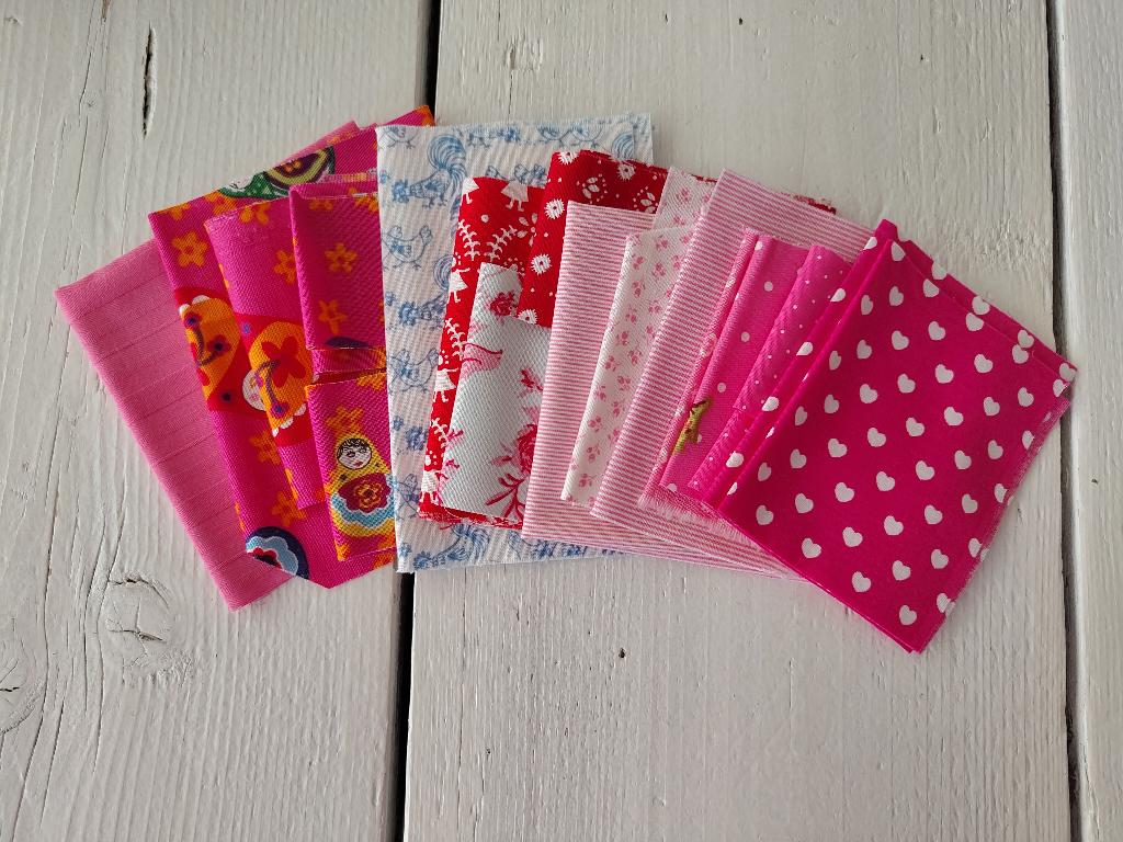 Prachtige scraps in roze/blauw, Nieuw, Ophalen of Verzenden, 30 tot 120 cm, Katoen