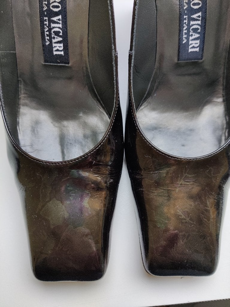 Pumps, Sandro Vicari, maat 38, Pumps, Ophalen of Verzenden, Zo goed als nieuw, Grijs