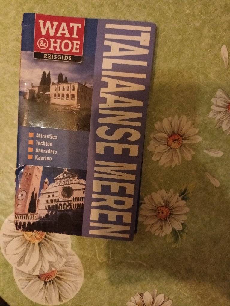 Italiaanse meren reisgids Wat en Hoe Italie Verona Milaan, Europa, Ophalen of Verzenden, Zo goed als nieuw, Reisgids of -boek