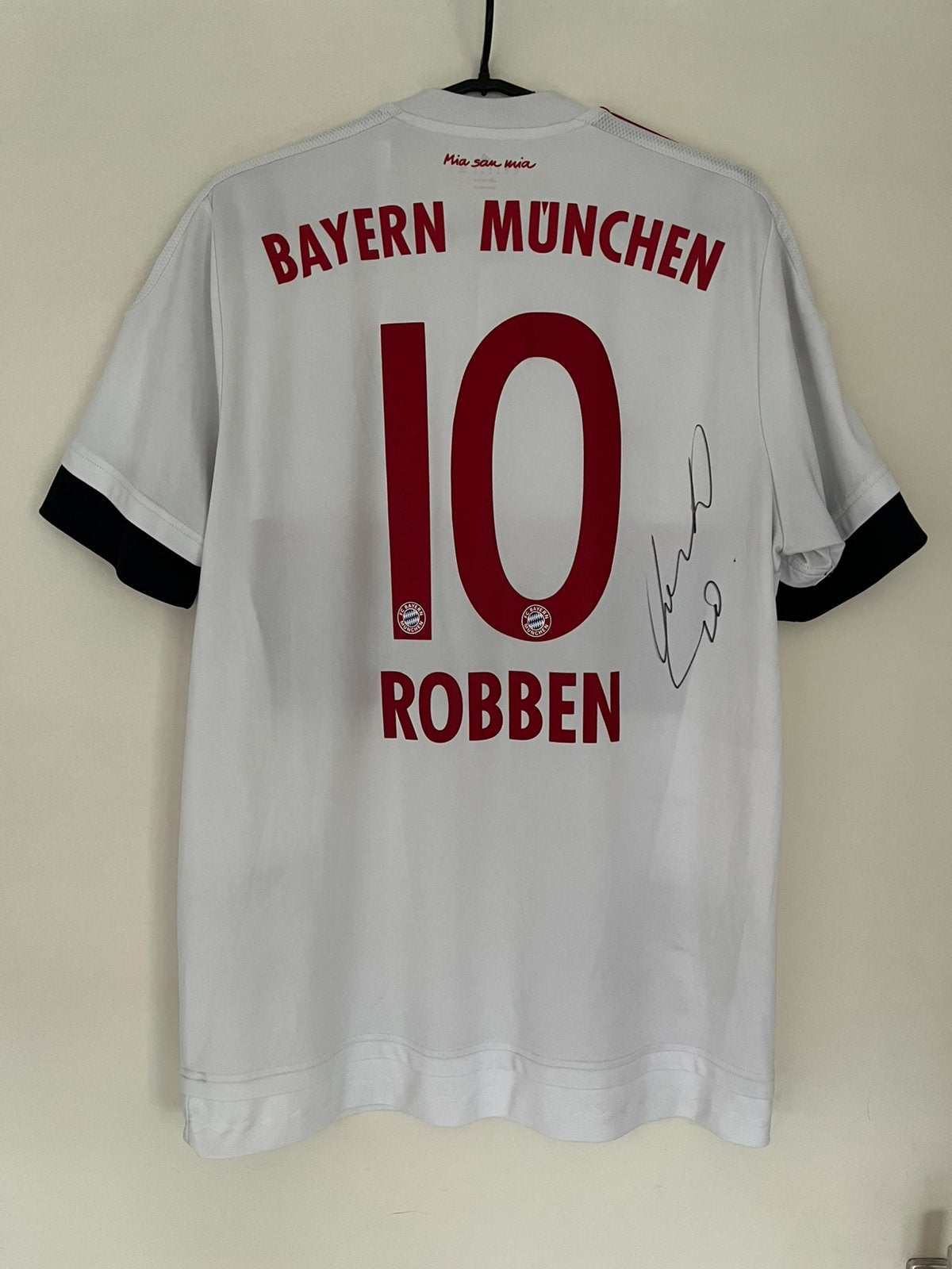 Arjen Robben gesigneerd shirt Bayern München, Verzamelen, Ophalen of Verzenden, Zo goed als nieuw, Buitenlandse clubs, Shirt