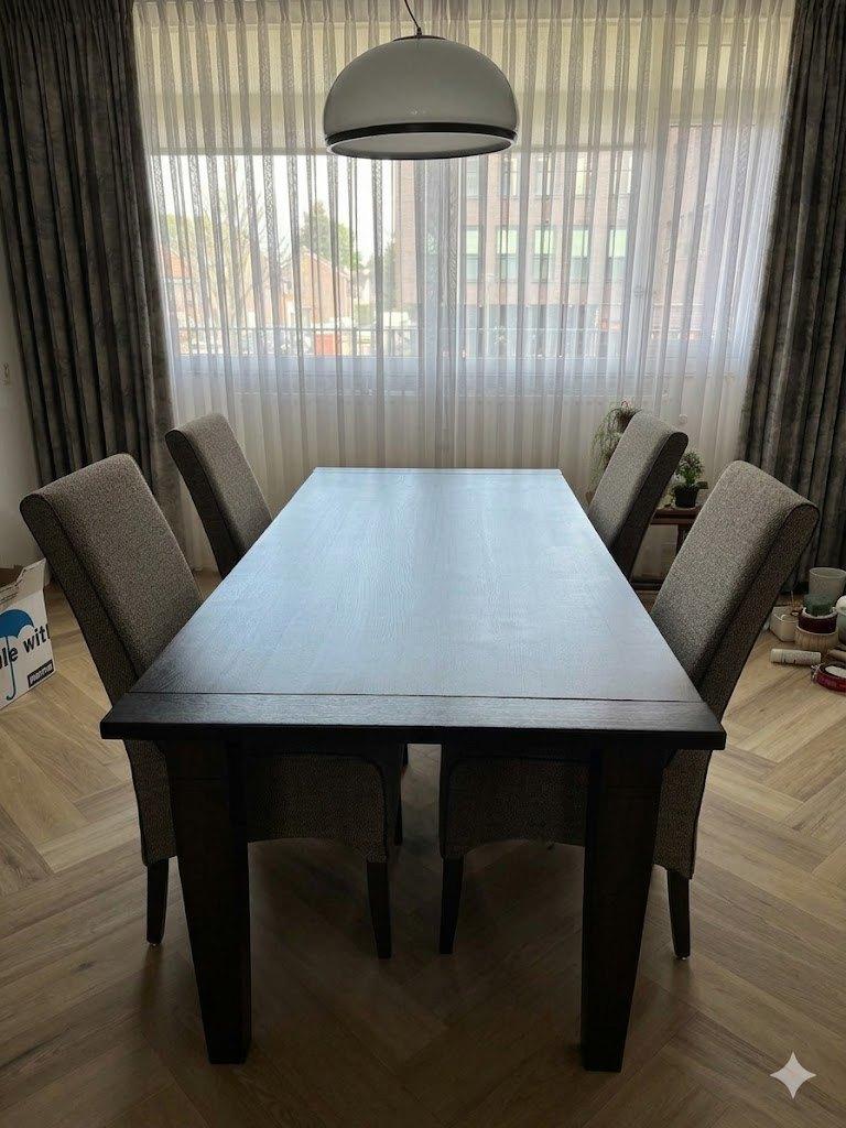 Stijlvolle Donkerhouten Eettafel – 200cm – In Topstaat, Huis en Inrichting, Tafels | Eettafels, Ophalen, Gebruikt, 50 tot 100 cm