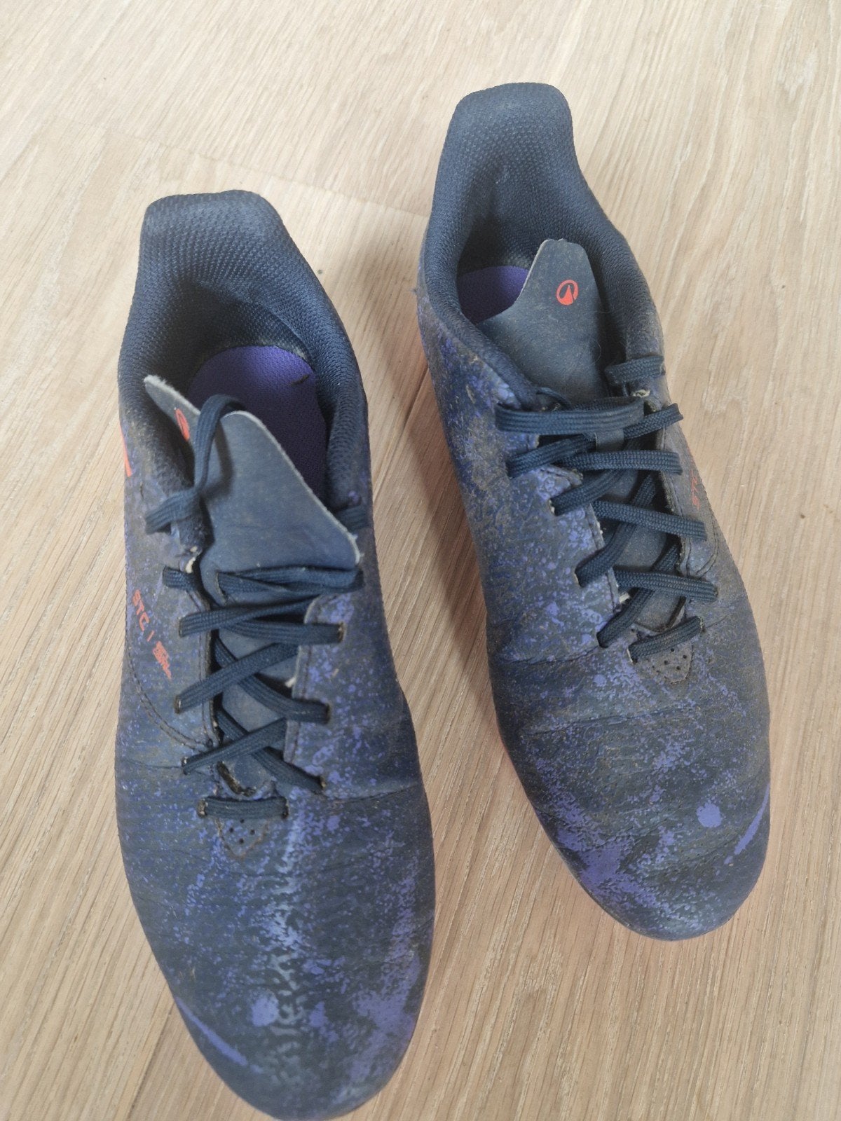 Kipsta Viralto JR  Voetbalschoenen Maat 38, Sport en Fitness, Gebruikt, Maat XS of kleiner, Schoenen, Ophalen of Verzenden