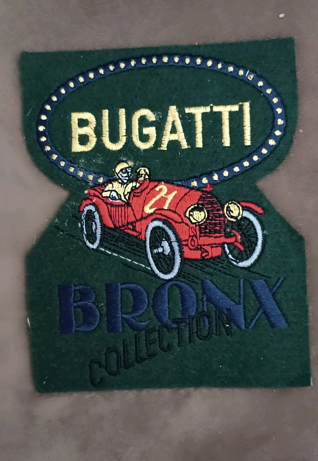 Bugatti Bronx Collection Patch - Vintage Embleem / Applicati, Hobby en Vrije tijd, Ophalen of Verzenden, Nieuw