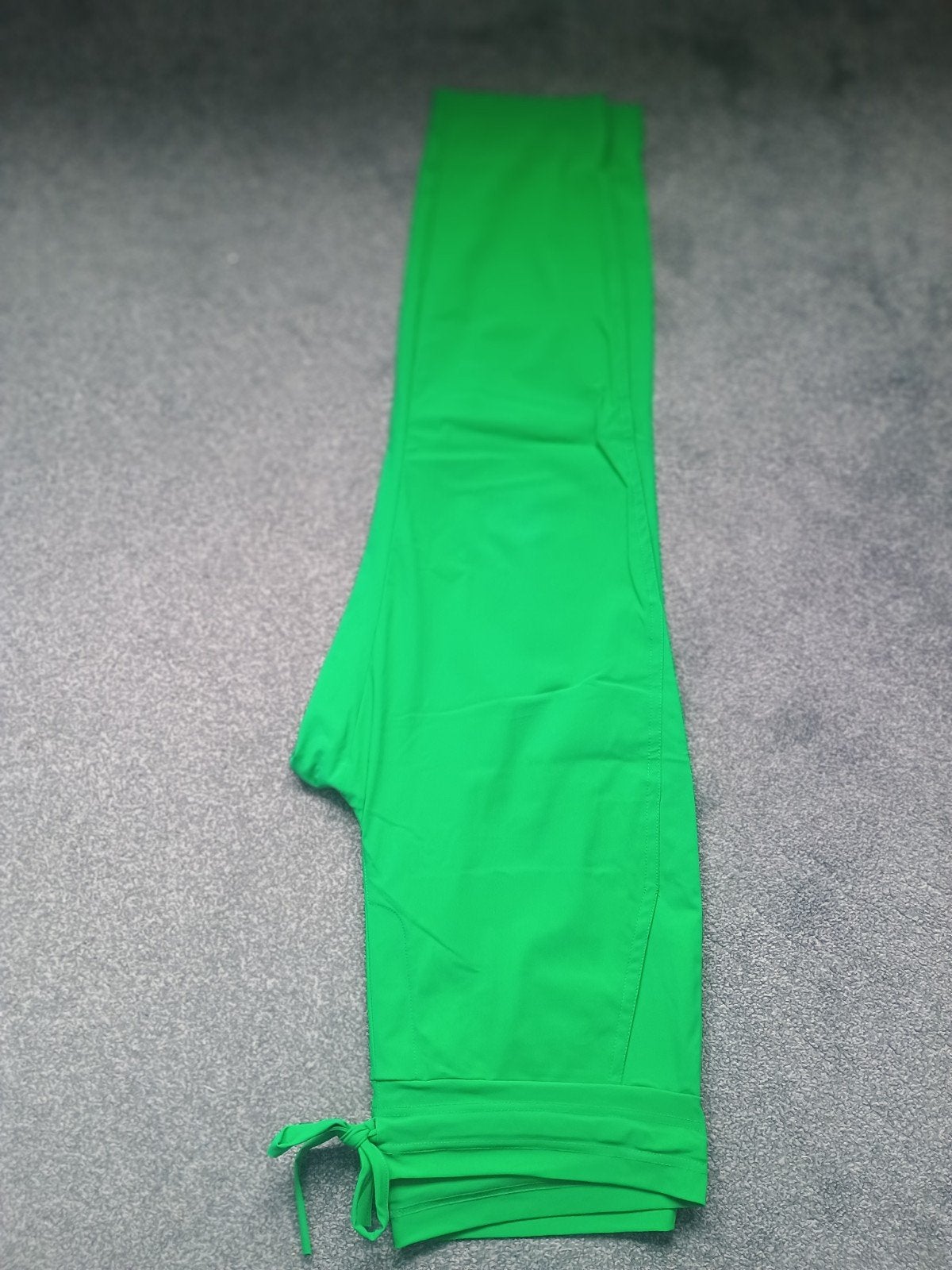 prachtige groene Studio Anneloes pantalon, Kleding | Dames, Broeken en Pantalons, Studio Anneloes, Nieuw, Ophalen of Verzenden
